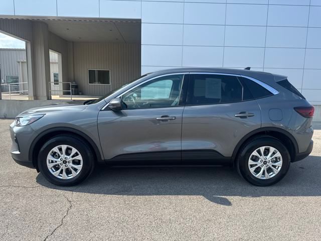 2023 Ford Escape Active photo 2
