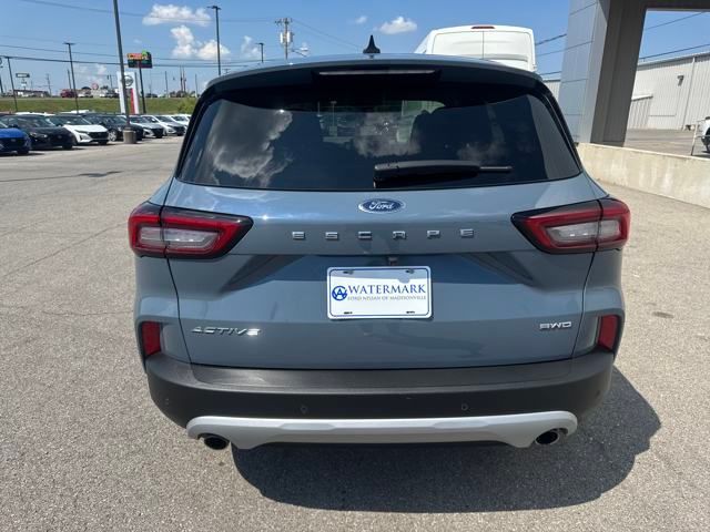 2023 Ford Escape Active photo 4