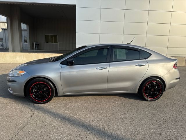 2016 Dodge Dart SXT photo 2