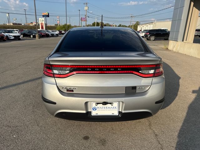 2016 Dodge Dart SXT photo 4