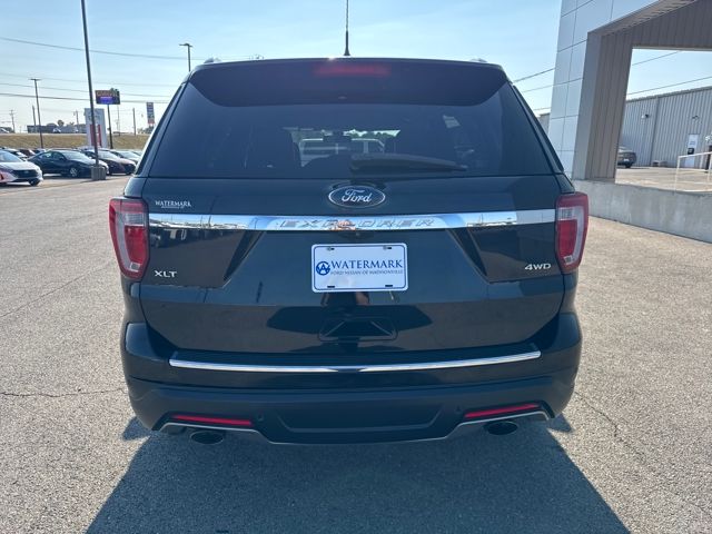 2018 Ford Explorer XLT photo 4