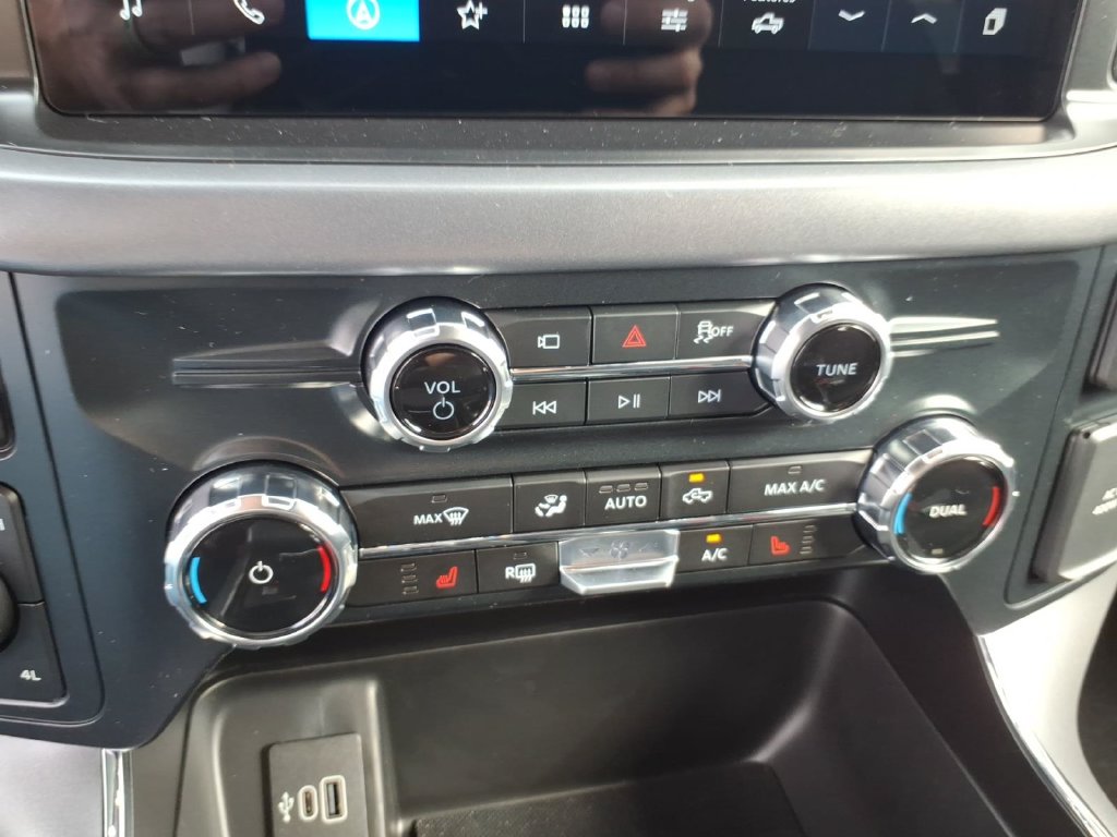 2026 Ford F-150 XLT - Photo 13