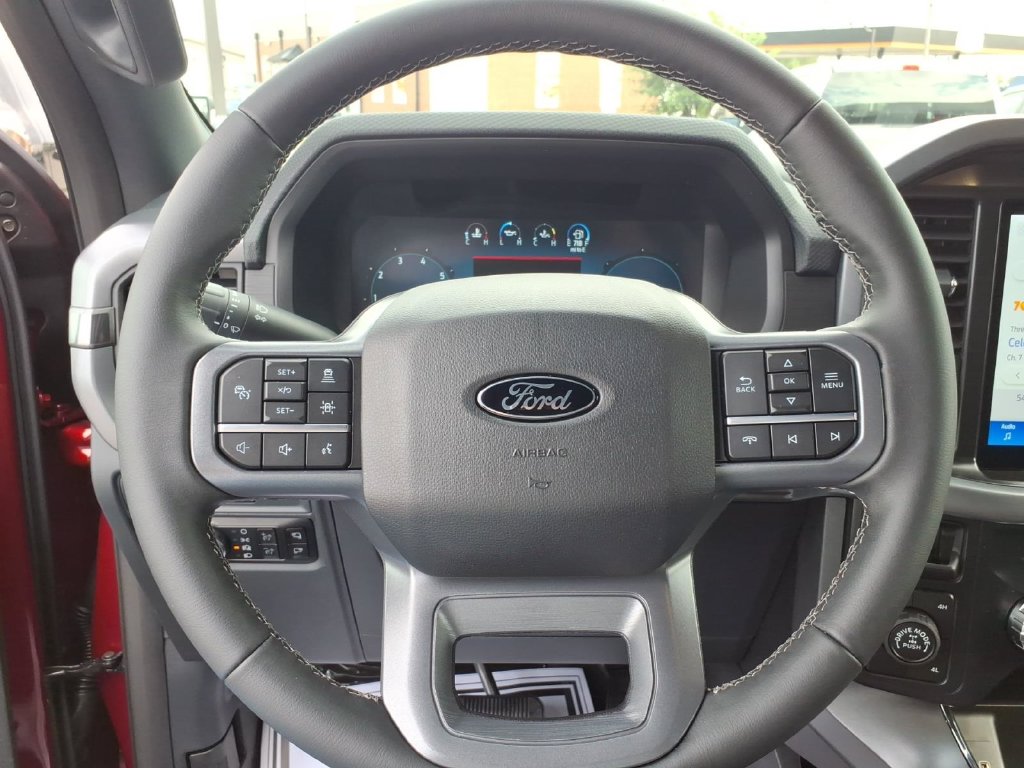 2026 Ford F-150 XLT - Photo 9