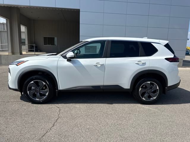 2026 Nissan Rogue SV photo 2