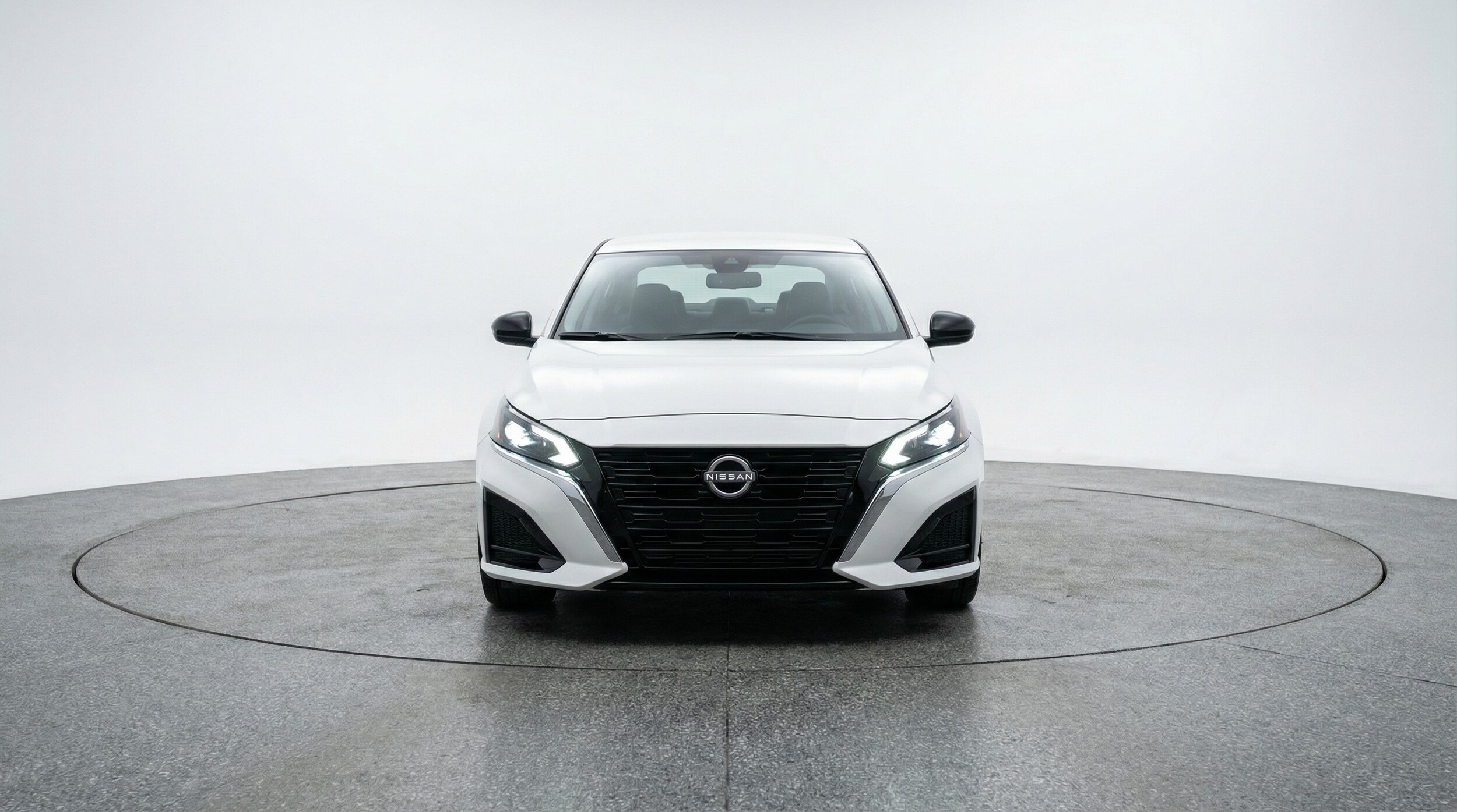 Thumbnail: 2025 Nissan Altima - 2