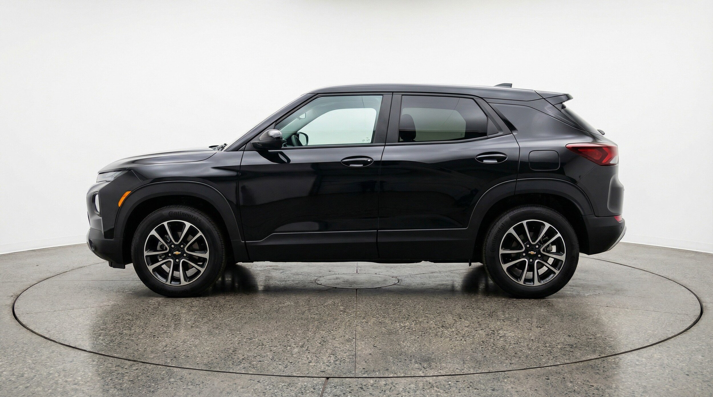 Thumbnail: 2025 Chevrolet TrailBlazer - 5