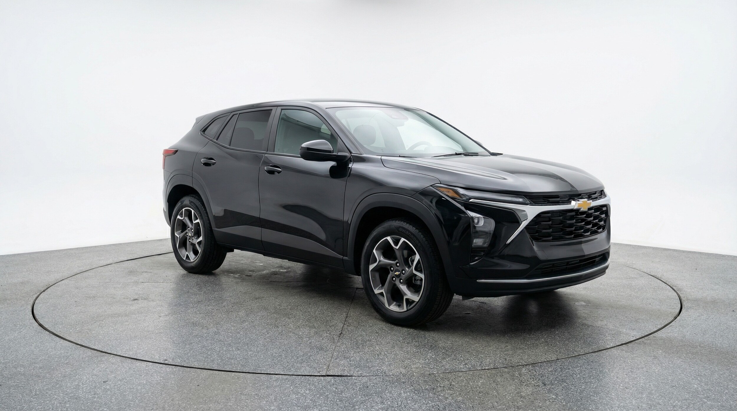 Thumbnail: 2025 Chevrolet Trax - 1