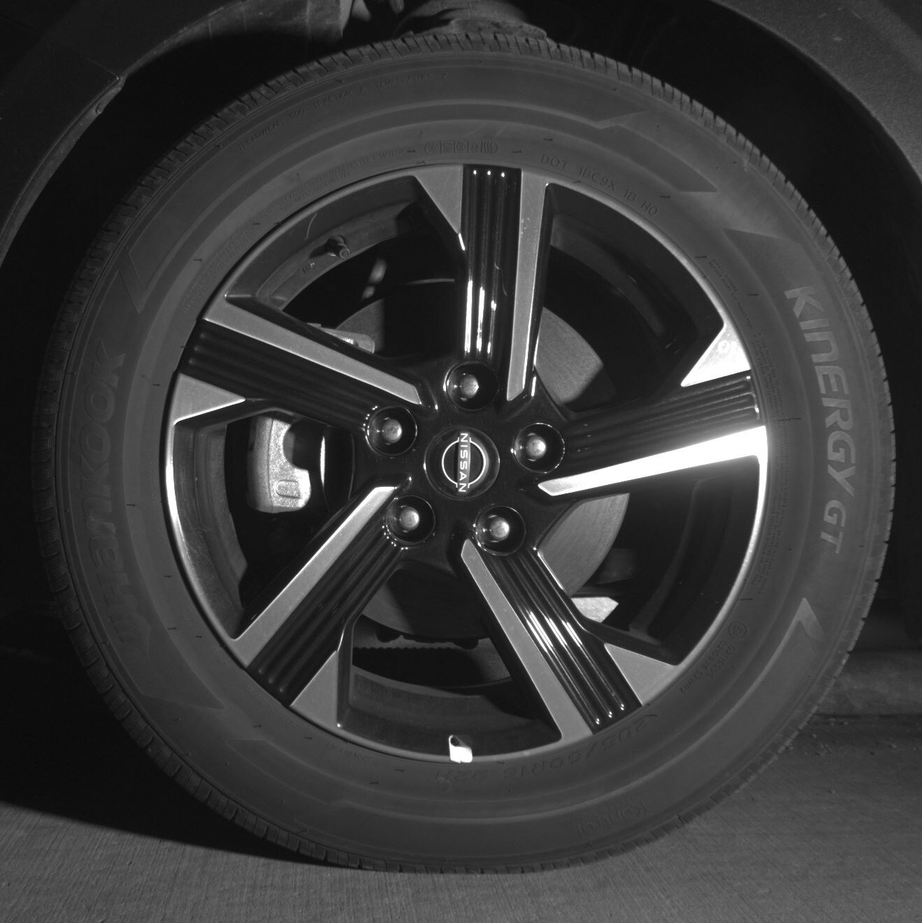 Thumbnail: 2025 Nissan Sentra - 9