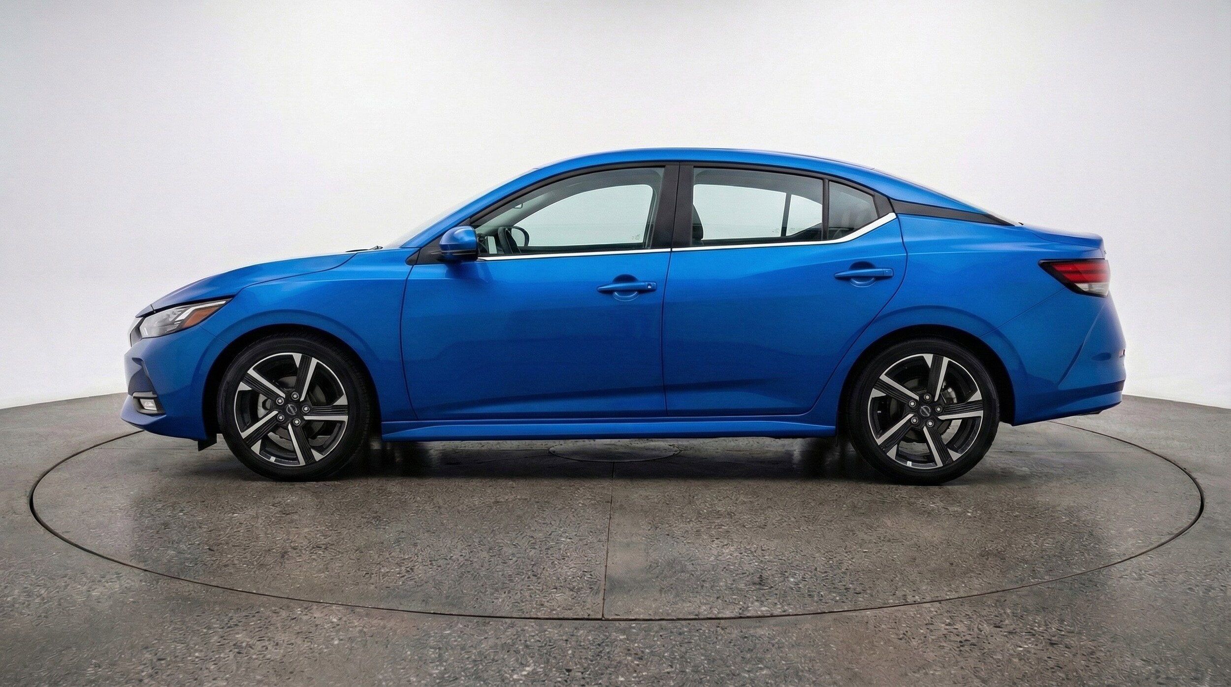 Thumbnail: 2025 Nissan Sentra - 5