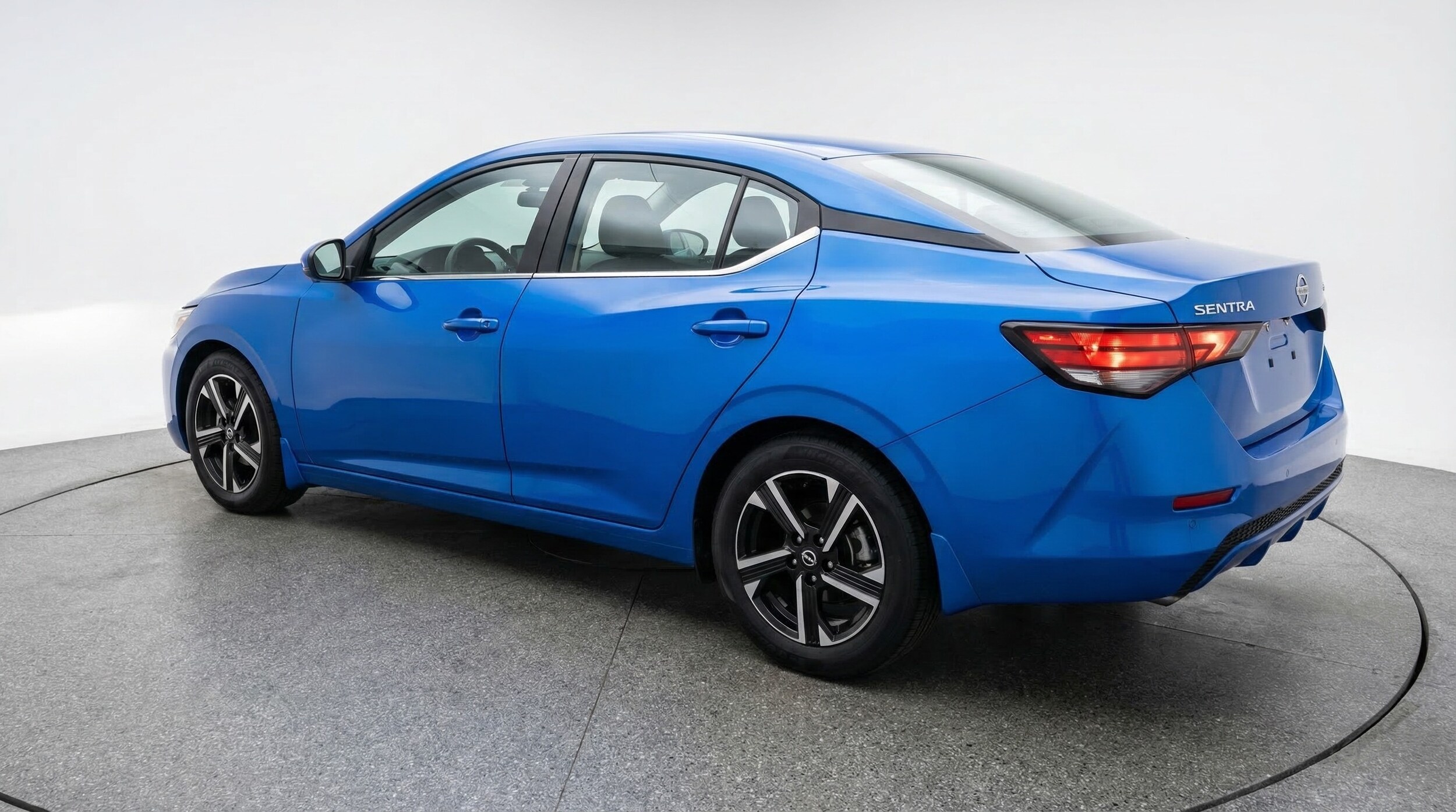 Thumbnail: 2025 Nissan Sentra - 5