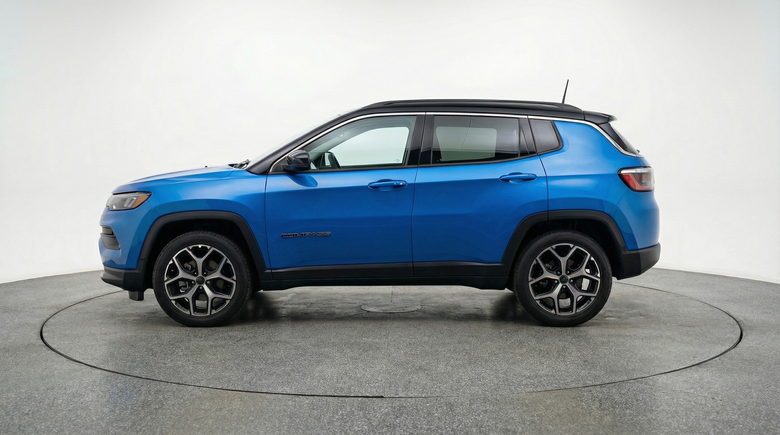 Thumbnail: 2025 Jeep Compass - 4