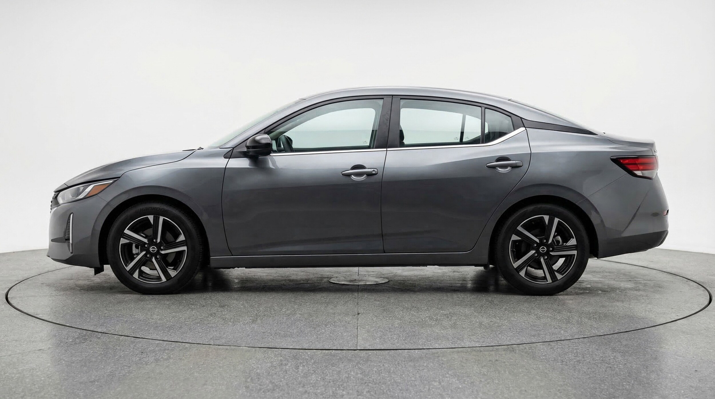 Thumbnail: 2025 Nissan Sentra - 5