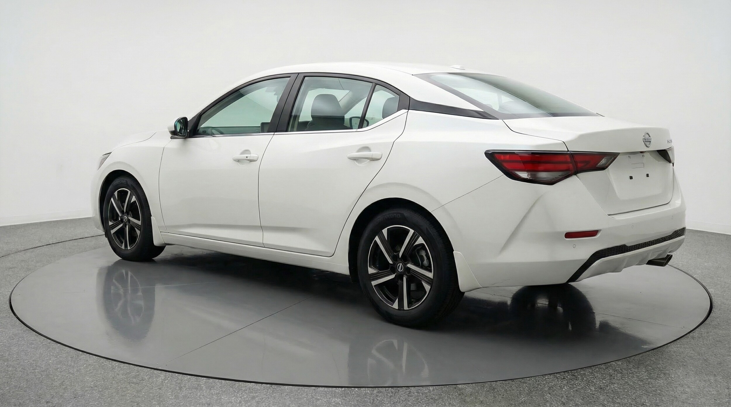 Thumbnail: 2025 Nissan Sentra - 5