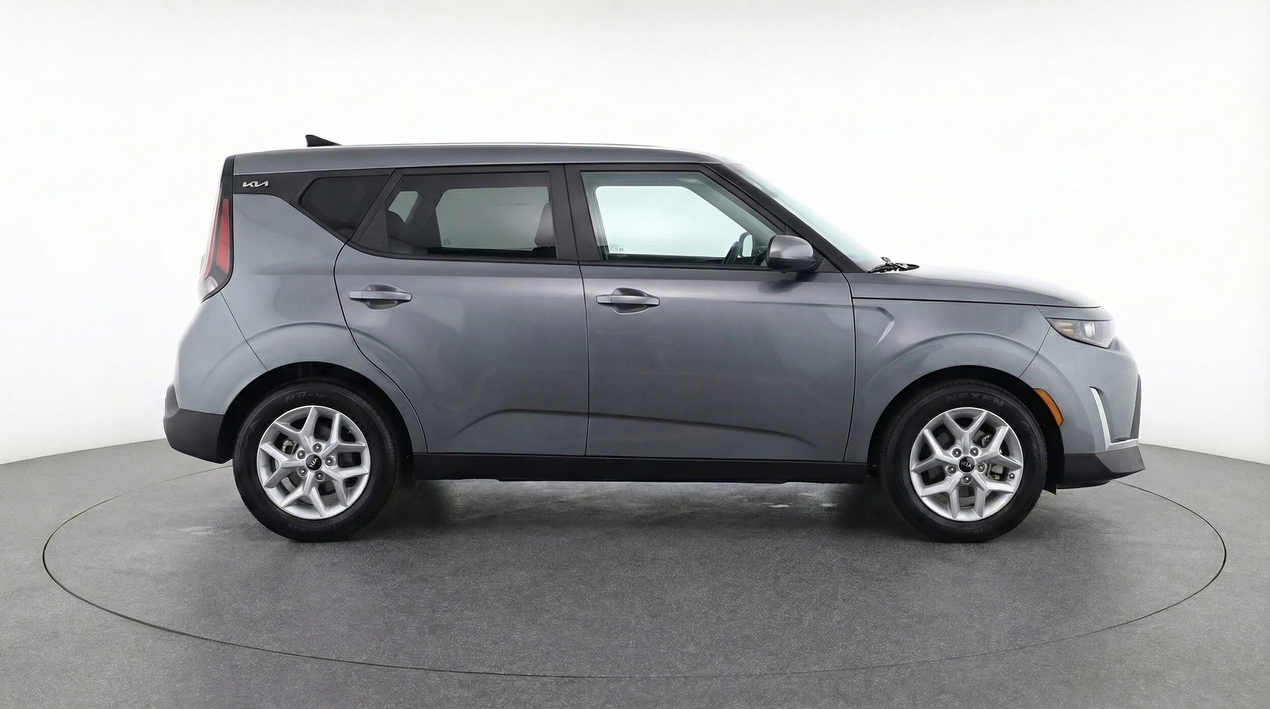 Thumbnail: 2025 Kia Soul - 8