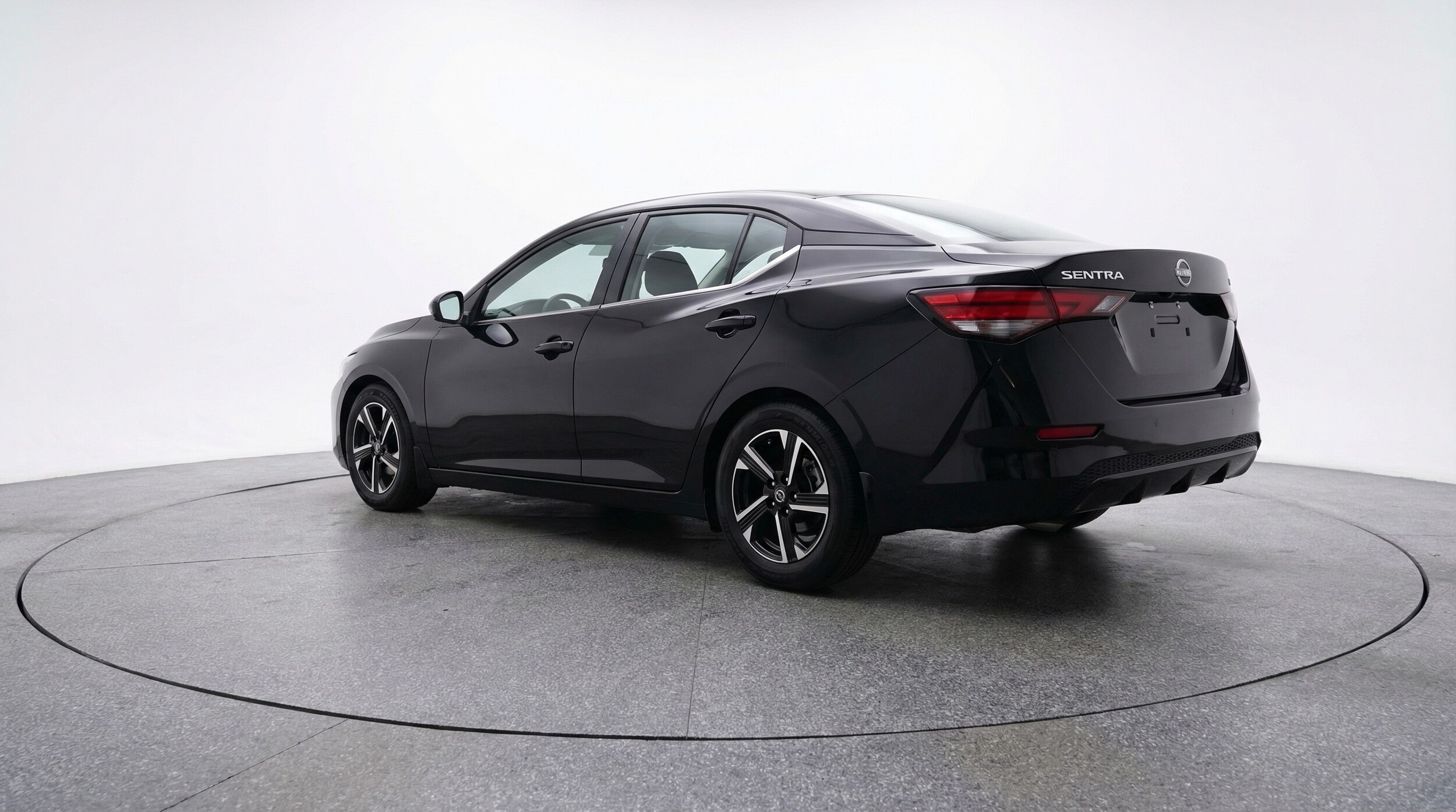 Thumbnail: 2025 Nissan Sentra - 5
