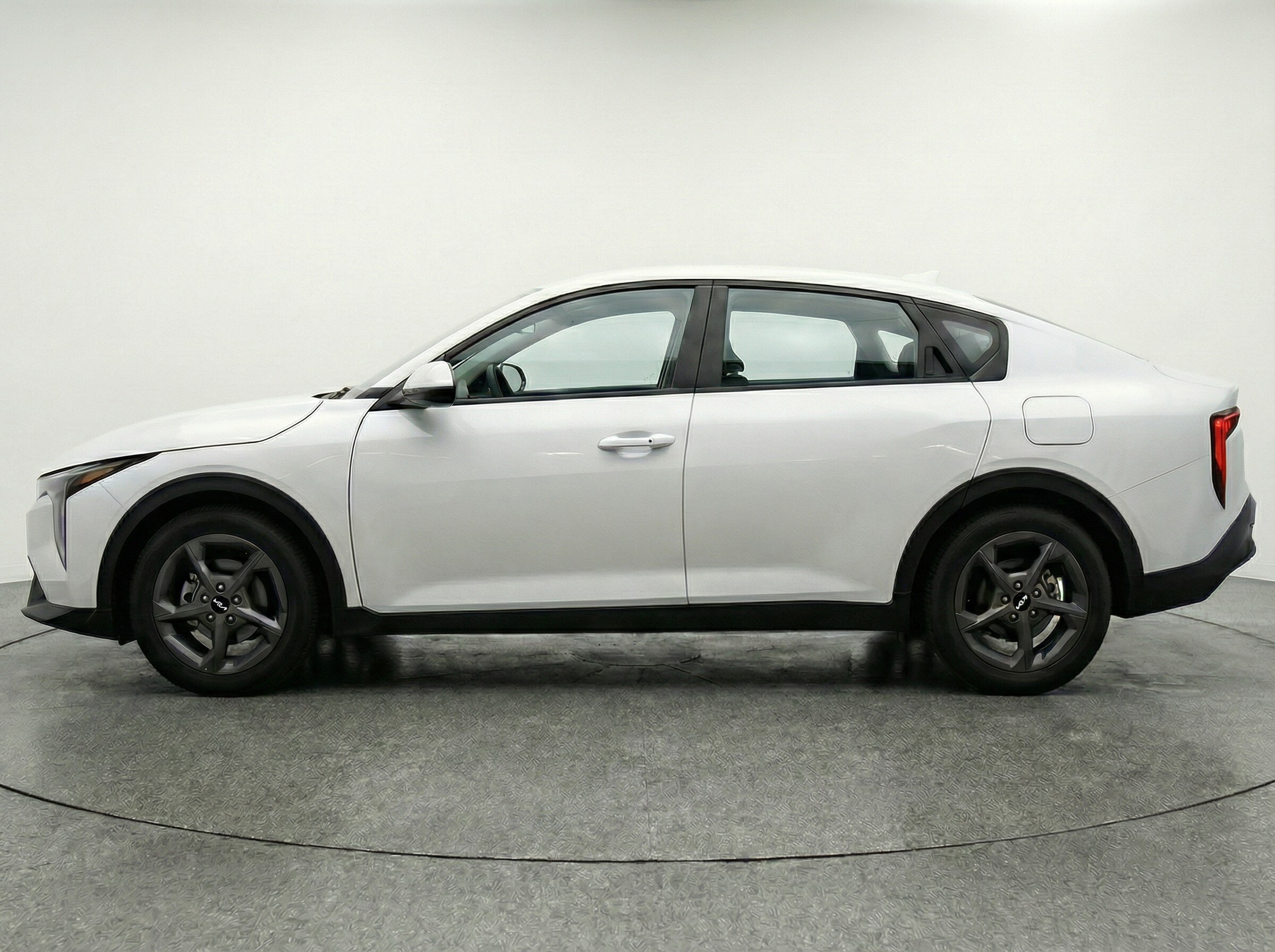 Thumbnail: 2025 Kia K4 - 4