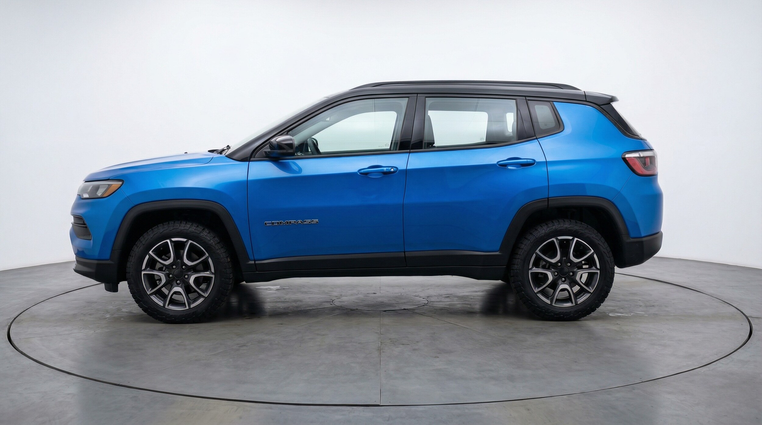 Thumbnail: 2025 Jeep Compass - 4
