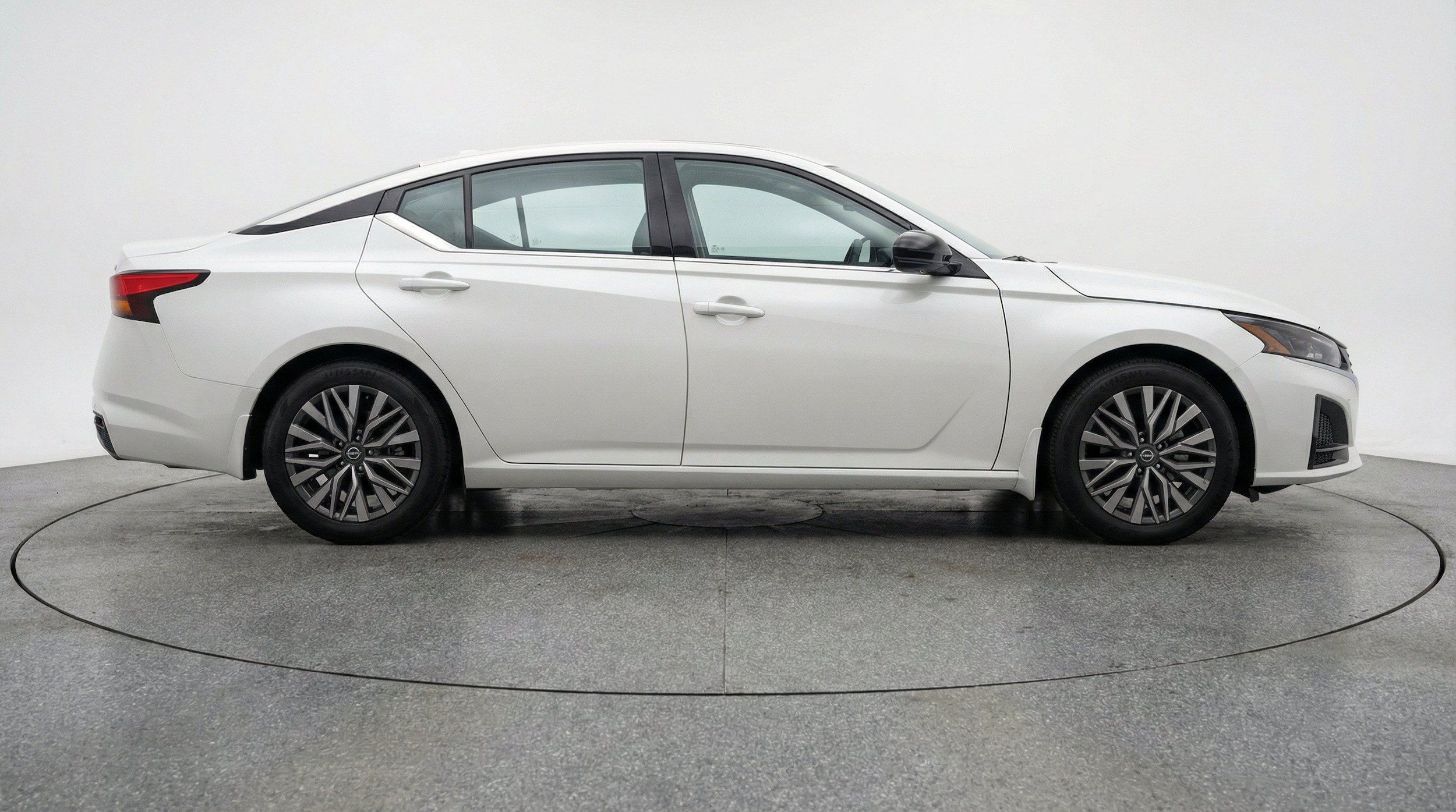 Thumbnail: 2025 Nissan Altima - 11