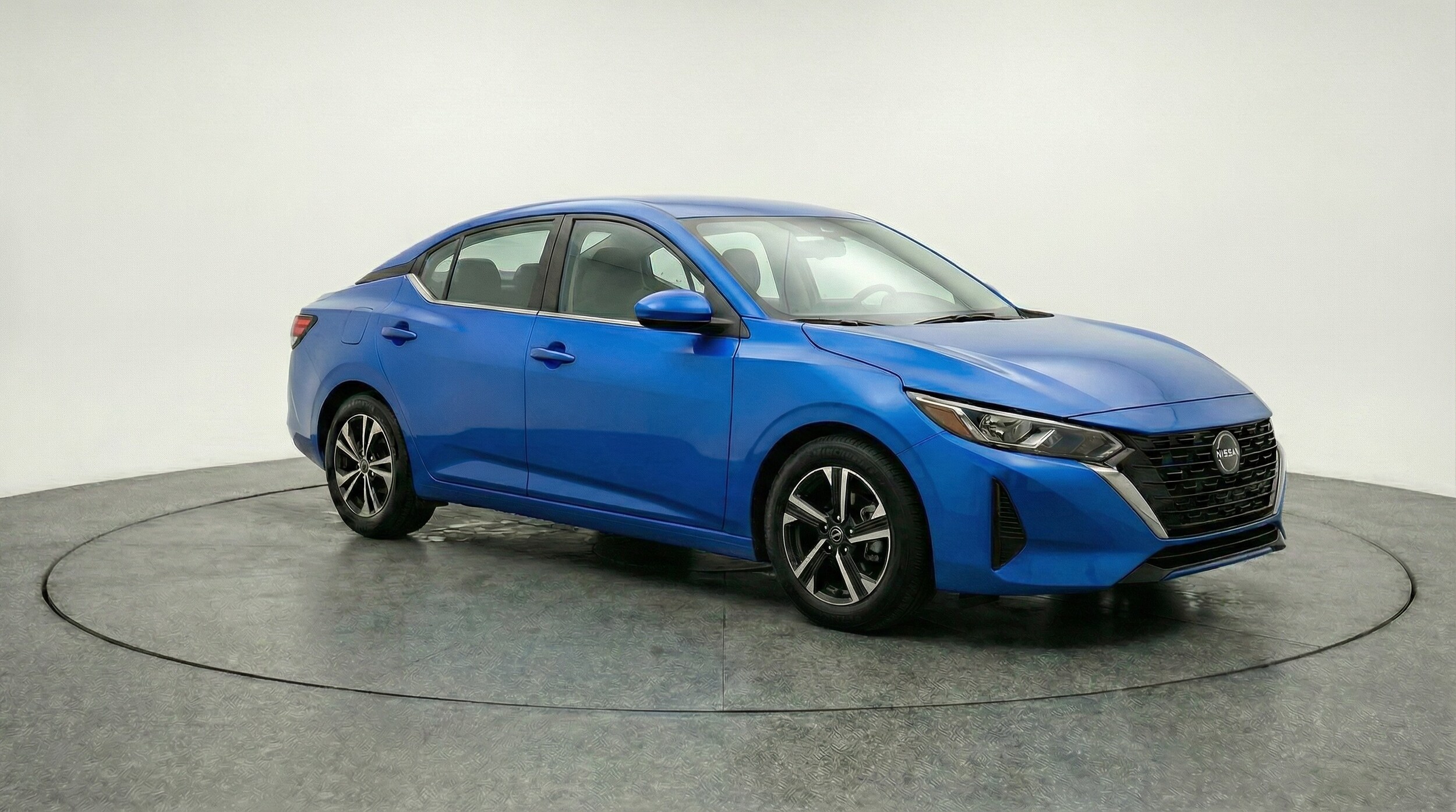 Thumbnail: 2025 Nissan Sentra - 1