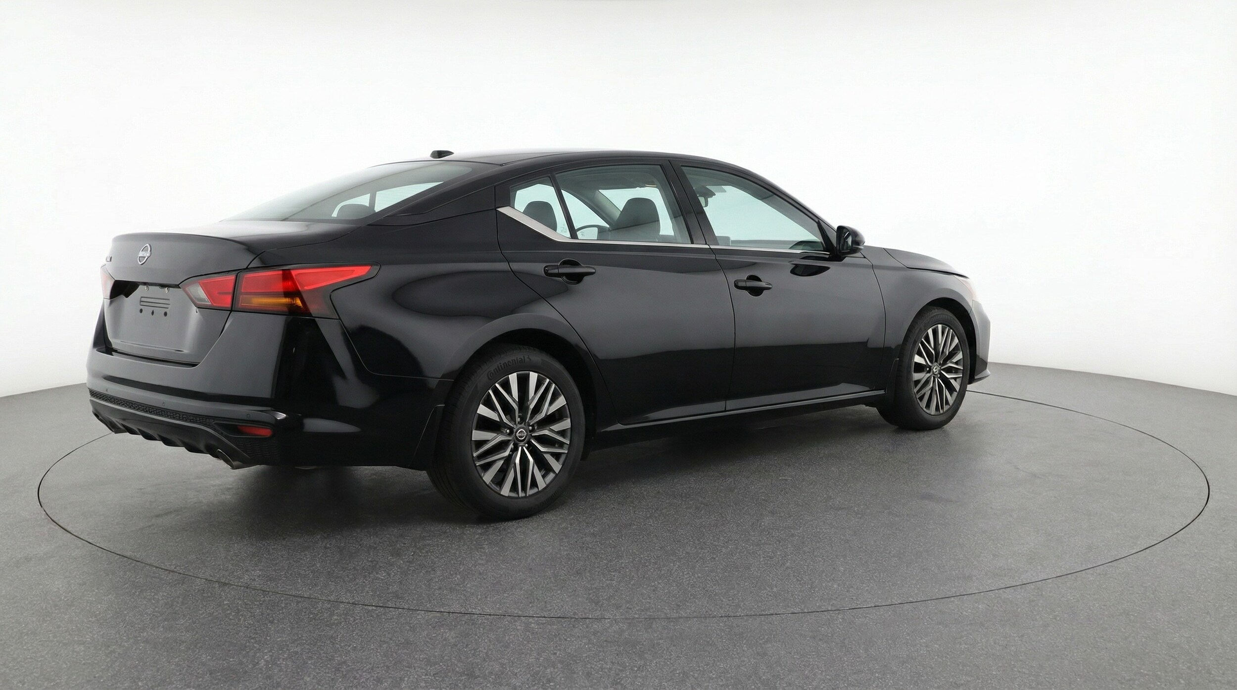 Thumbnail: 2025 Nissan Altima - 7