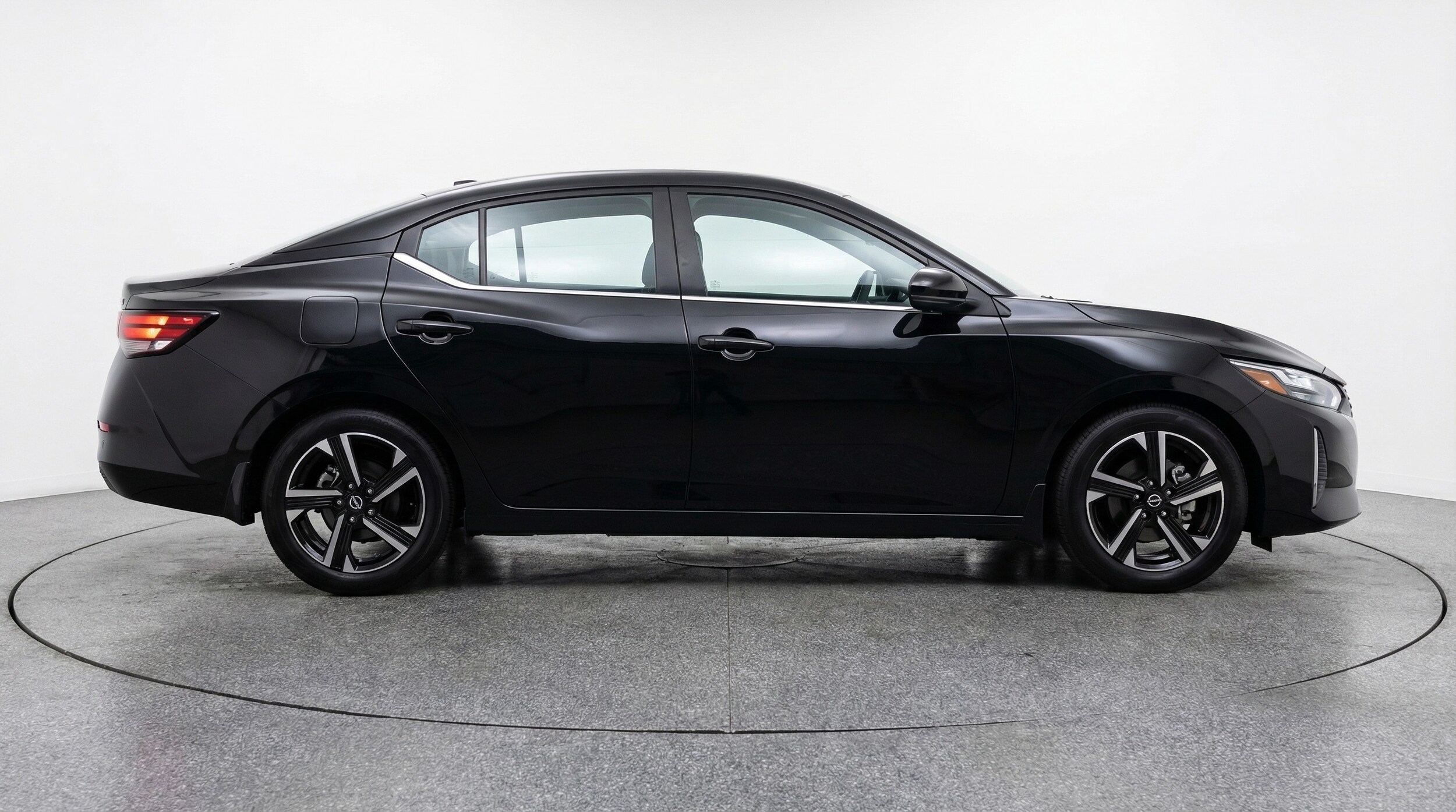 Thumbnail: 2025 Nissan Sentra - 8