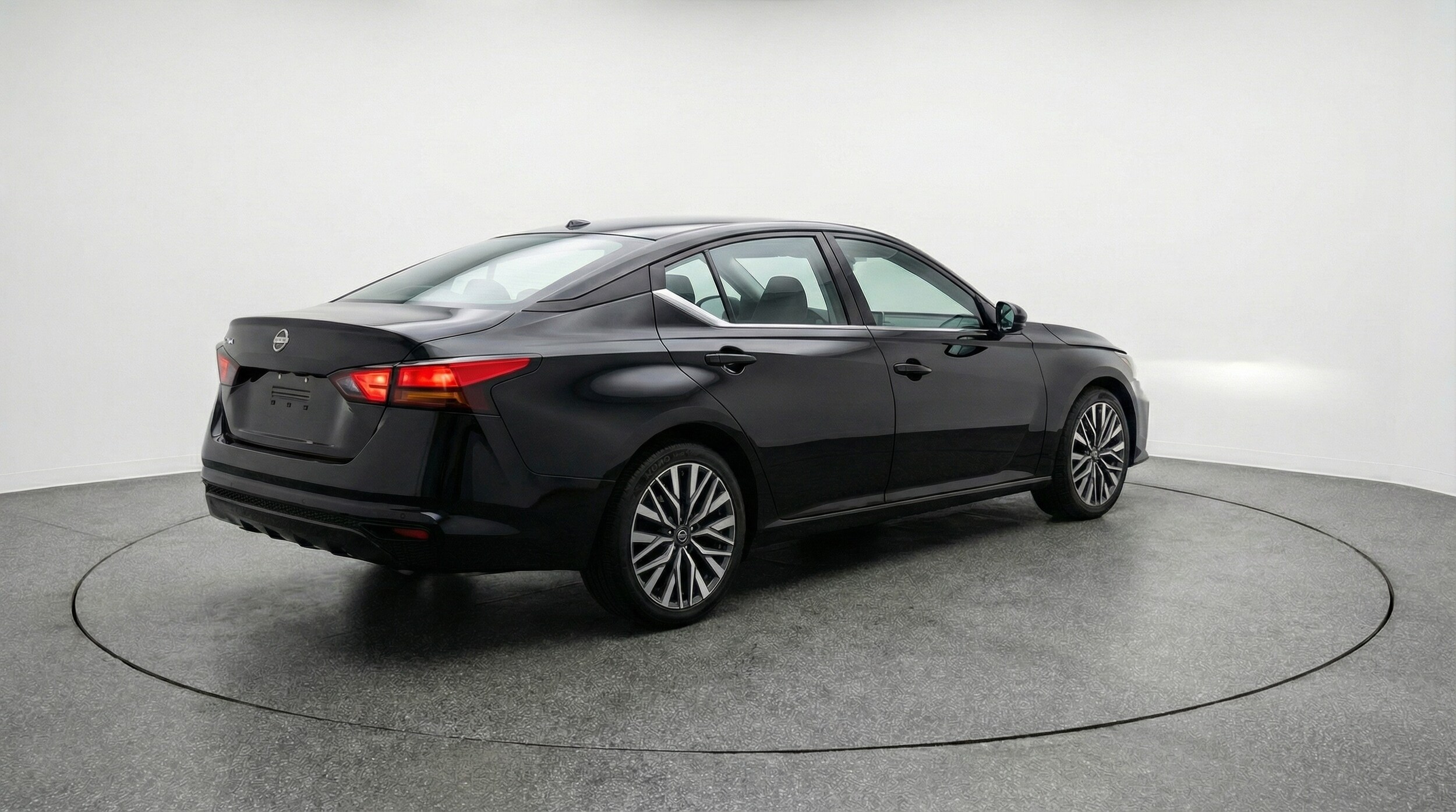 Thumbnail: 2025 Nissan Altima - 7