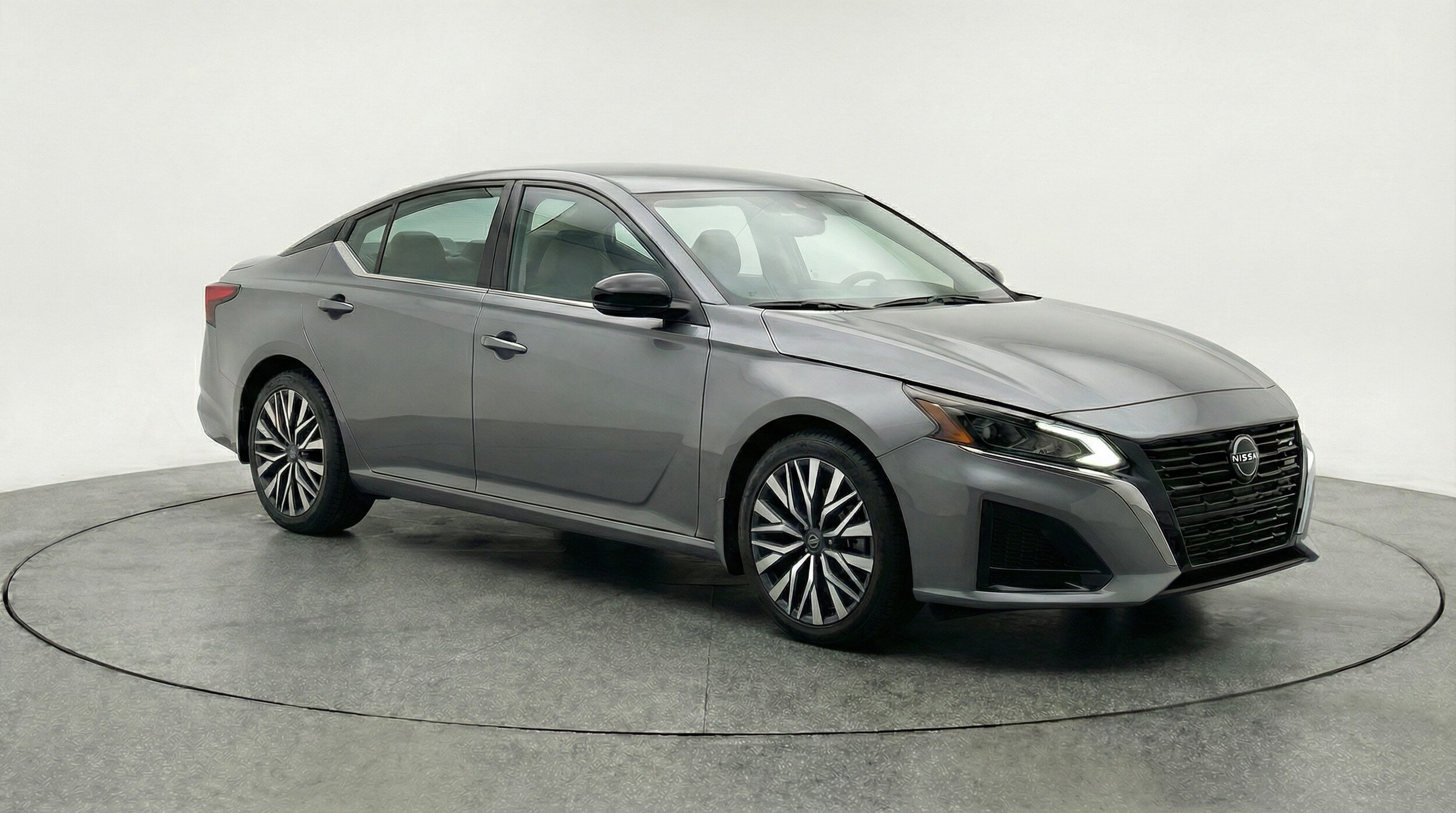 Thumbnail: 2025 Nissan Altima - 1