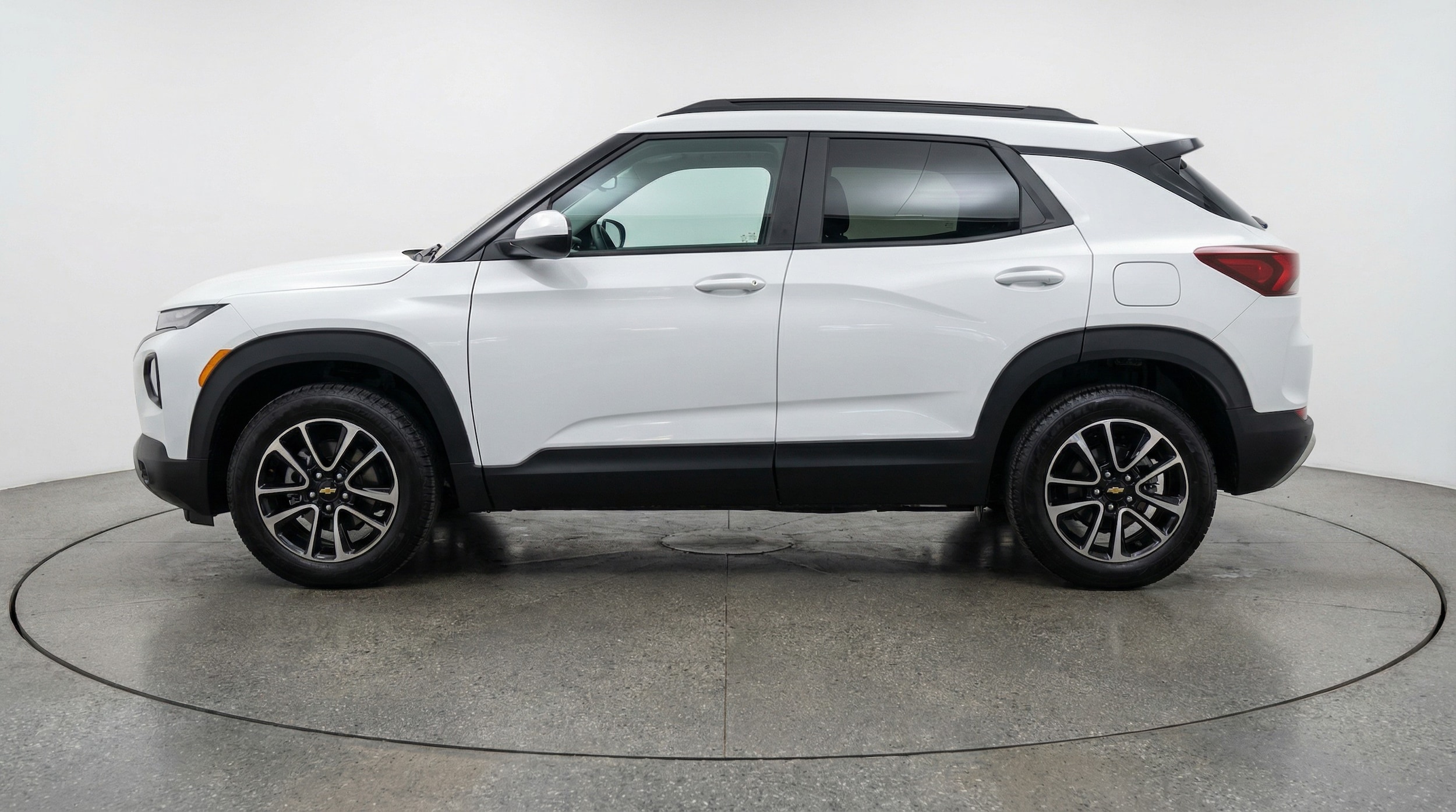 Thumbnail: 2025 Chevrolet TrailBlazer - 4