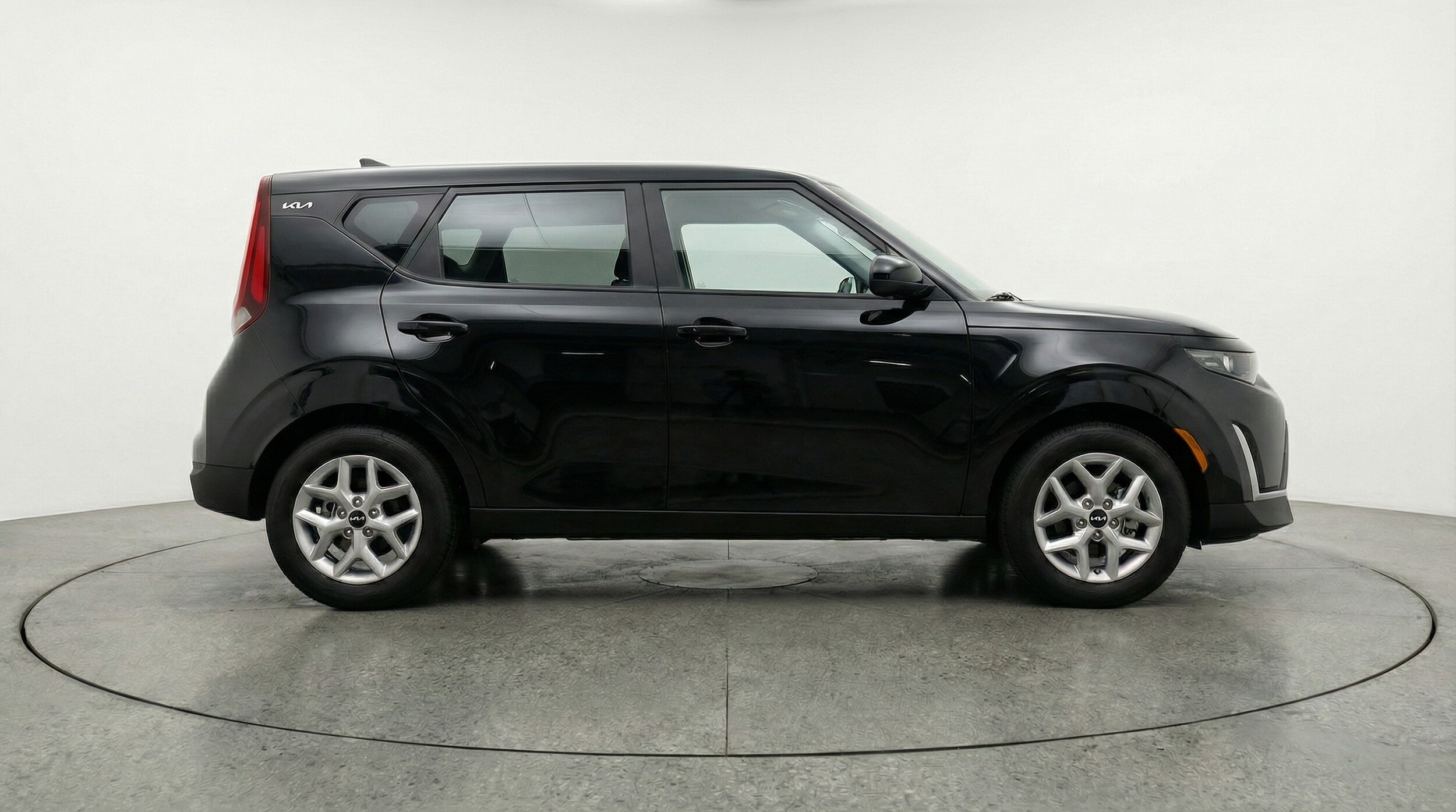 Thumbnail: 2025 Kia Soul - 8