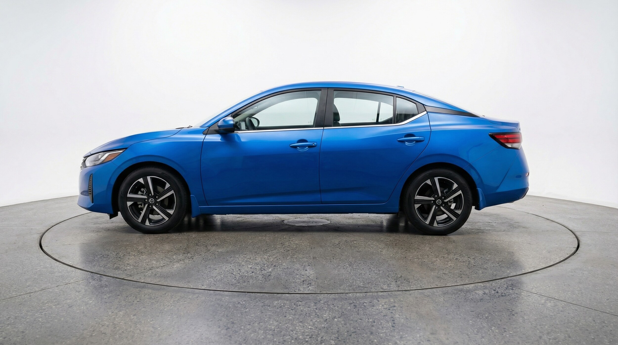 Thumbnail: 2025 Nissan Sentra - 4