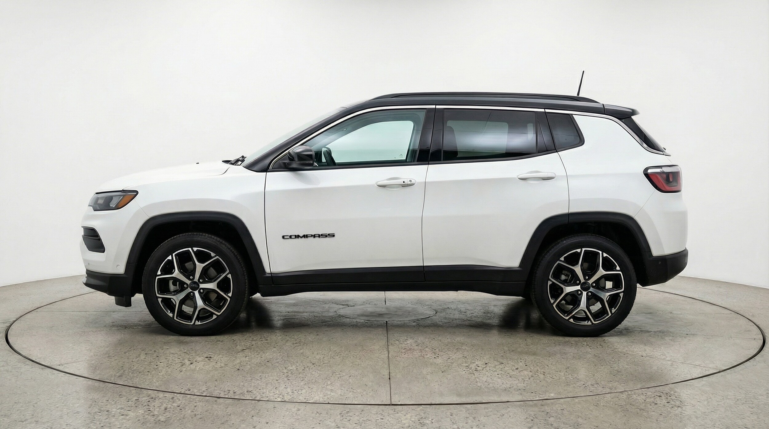 Thumbnail: 2025 Jeep Compass - 4