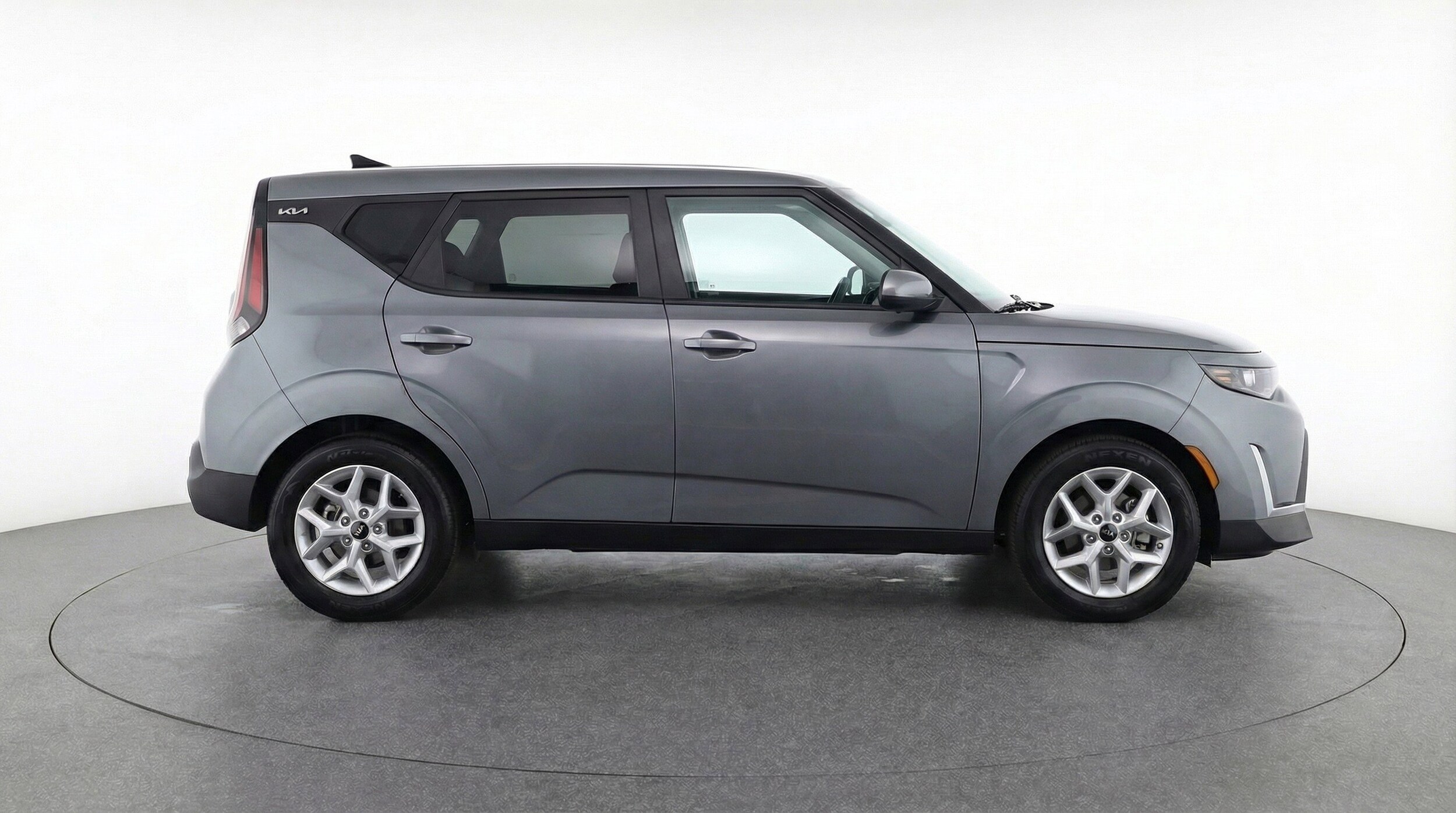 Thumbnail: 2025 Kia Soul - 11