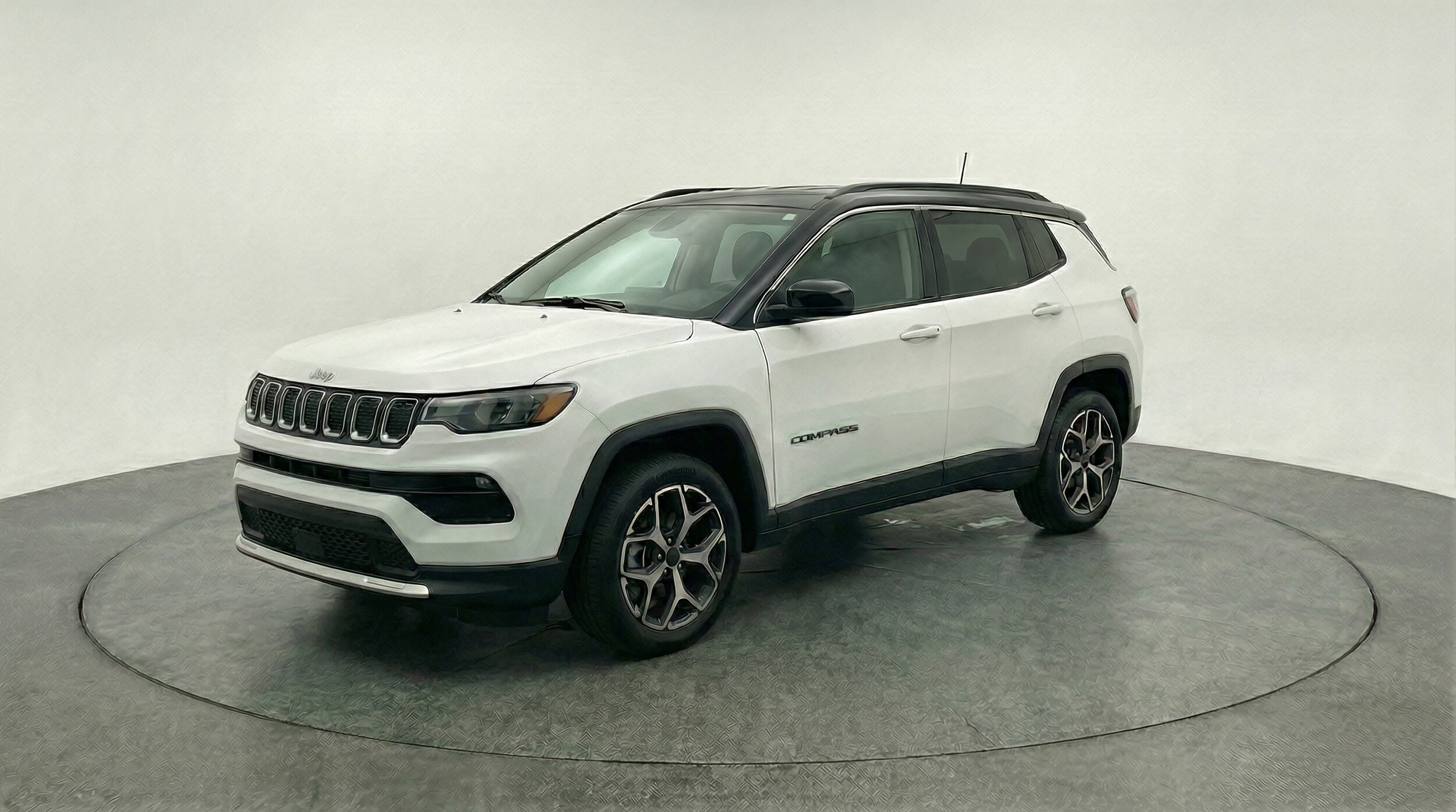 Thumbnail: 2025 Jeep Compass - 3