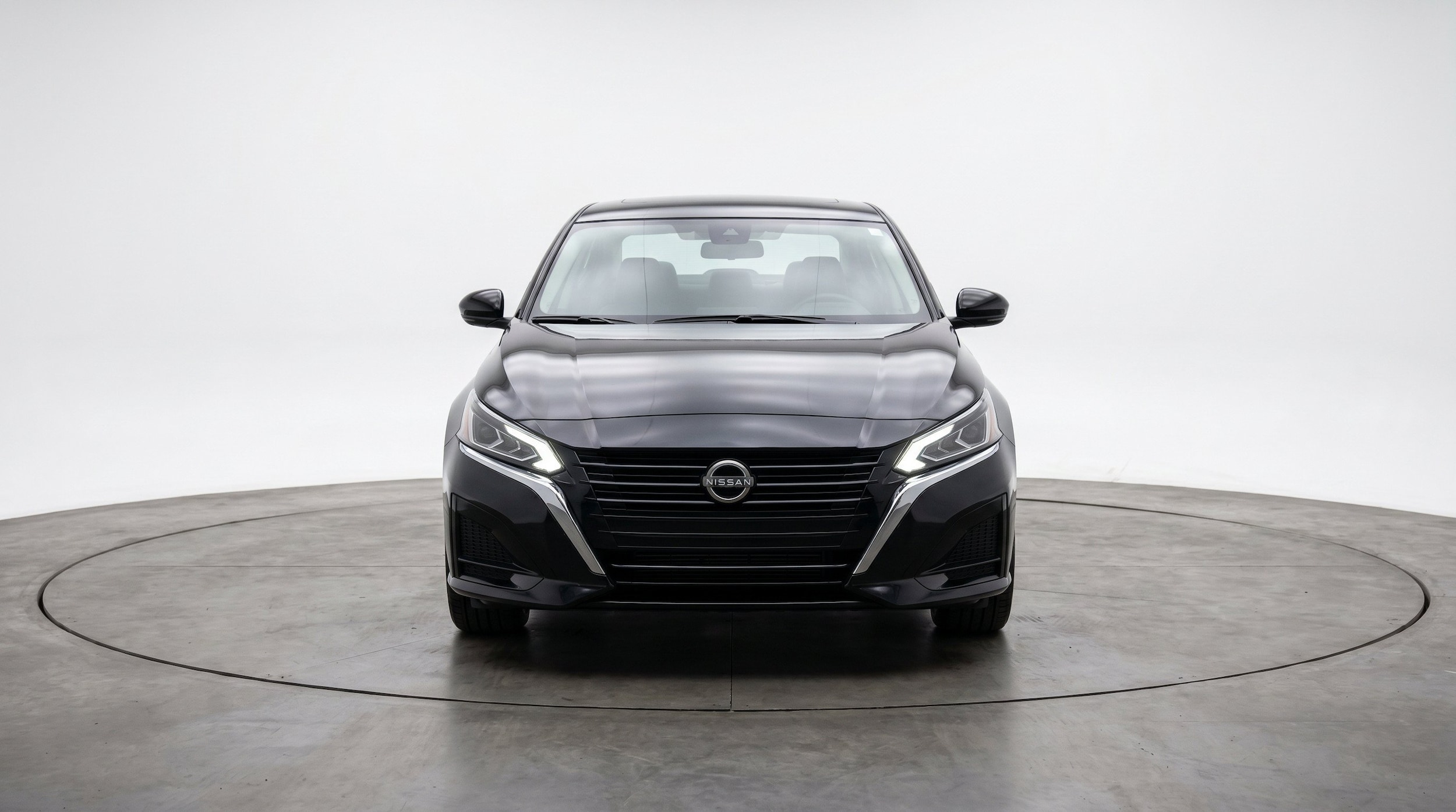 Thumbnail: 2025 Nissan Altima - 2