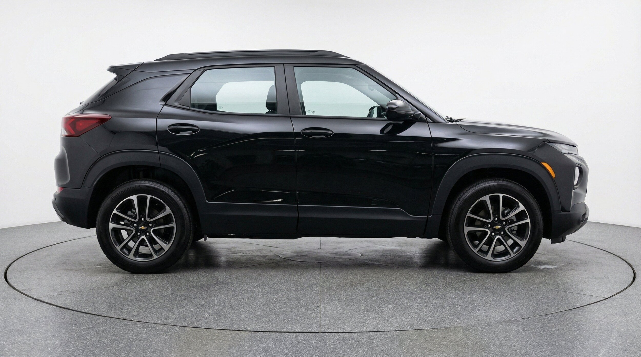 Thumbnail: 2025 Chevrolet TrailBlazer - 11
