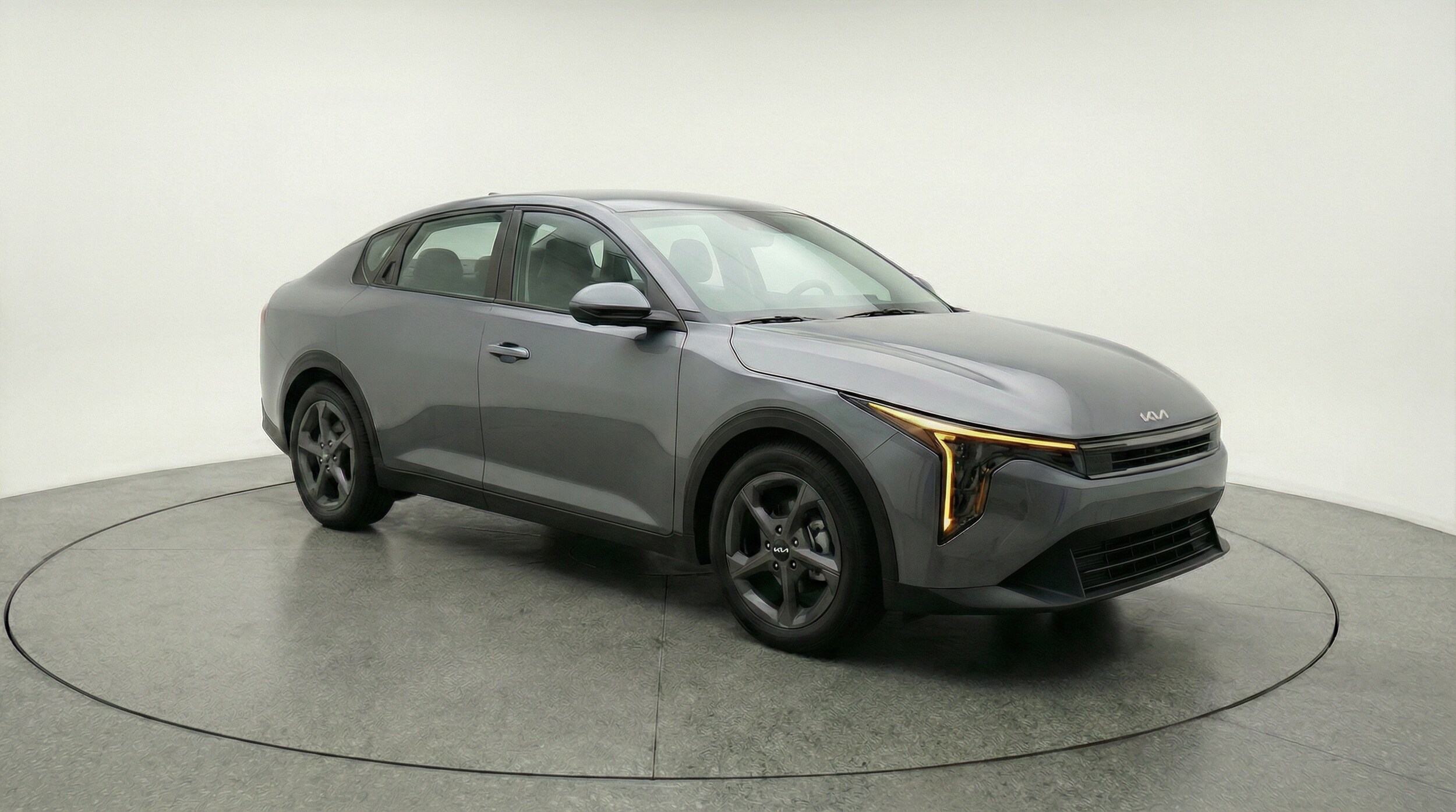 Thumbnail: 2025 Kia K4 - 1