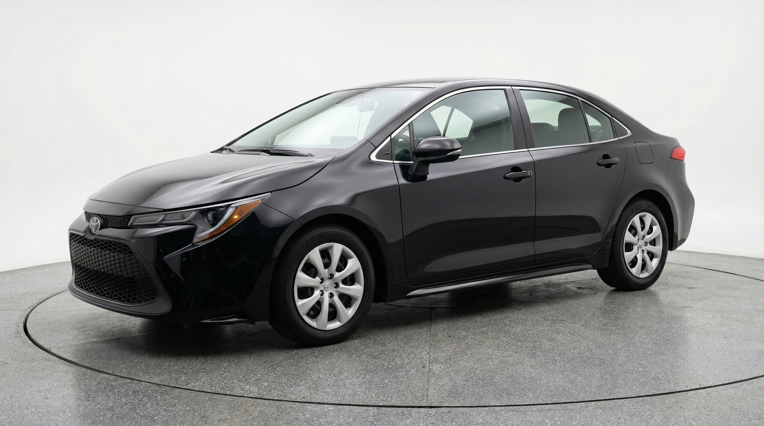 Thumbnail: 2025 Toyota Corolla - 3