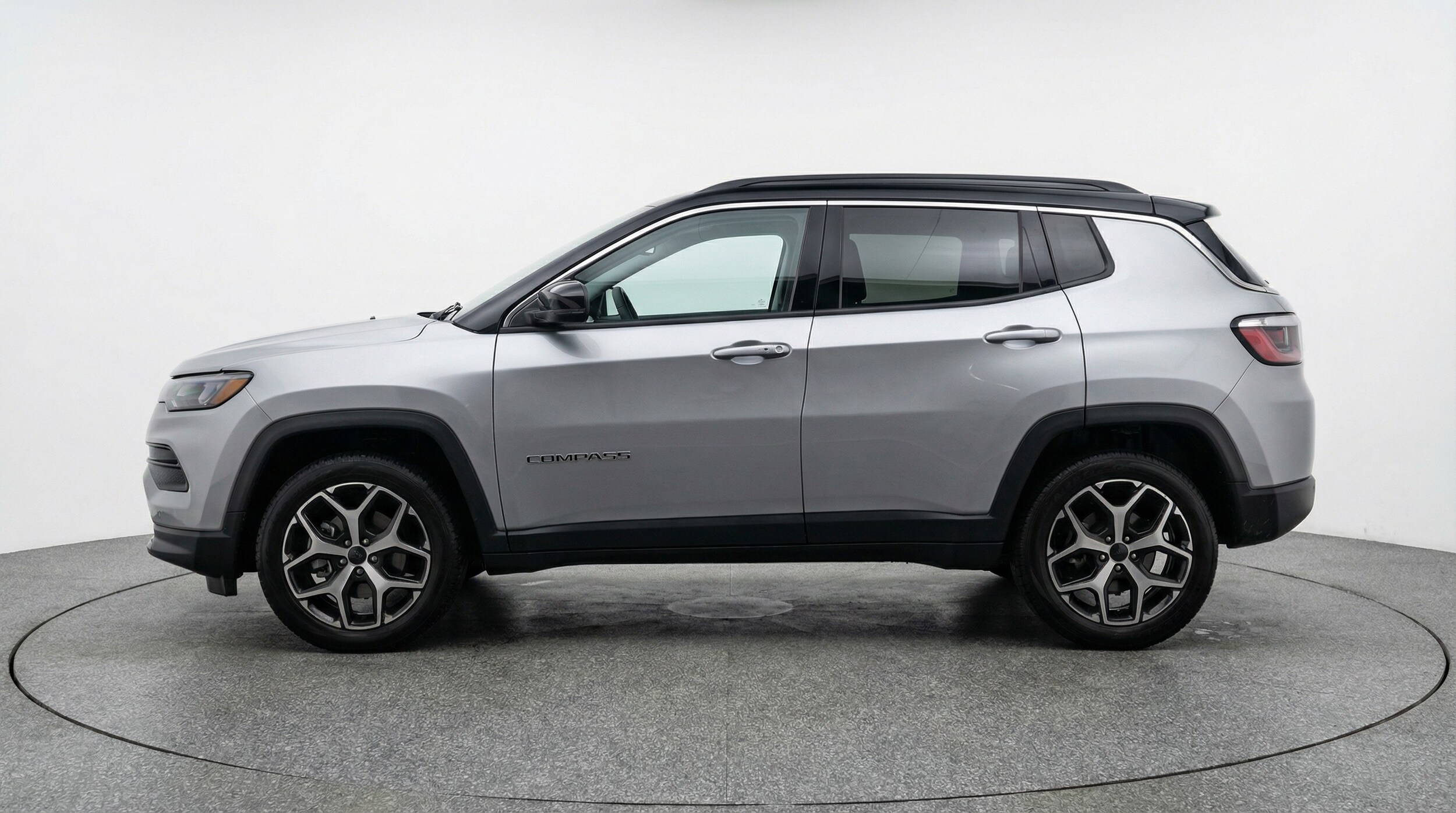 Thumbnail: 2025 Jeep Compass - 4