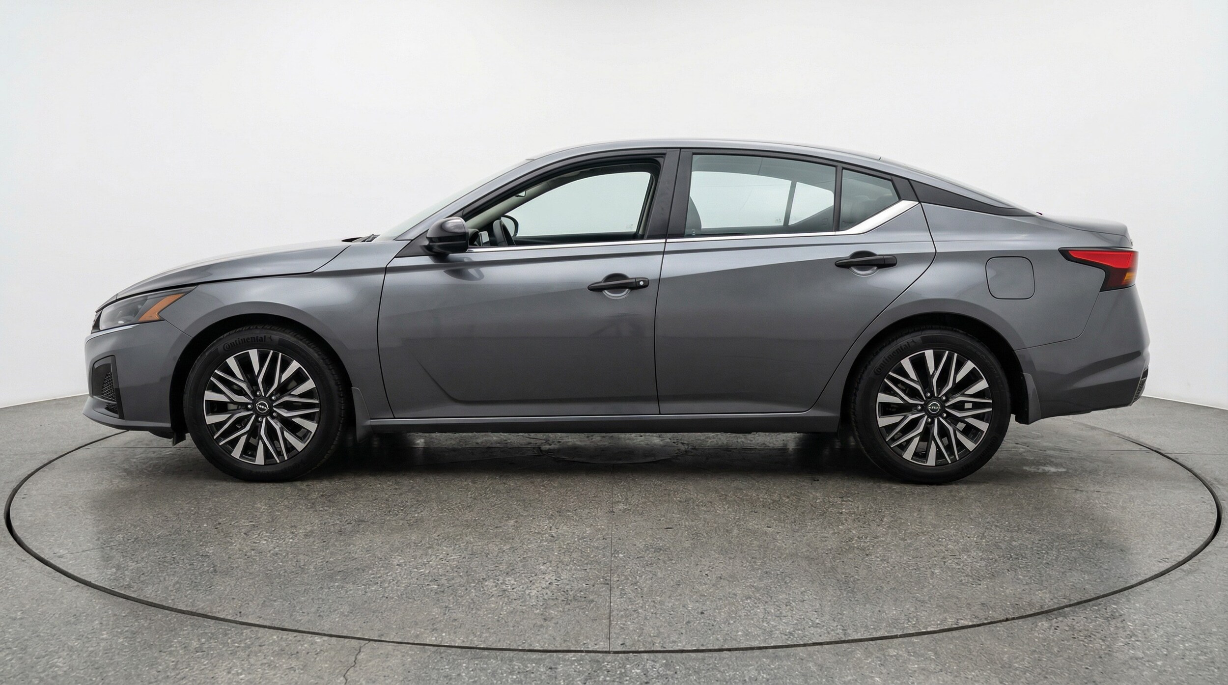 Thumbnail: 2025 Nissan Altima - 4