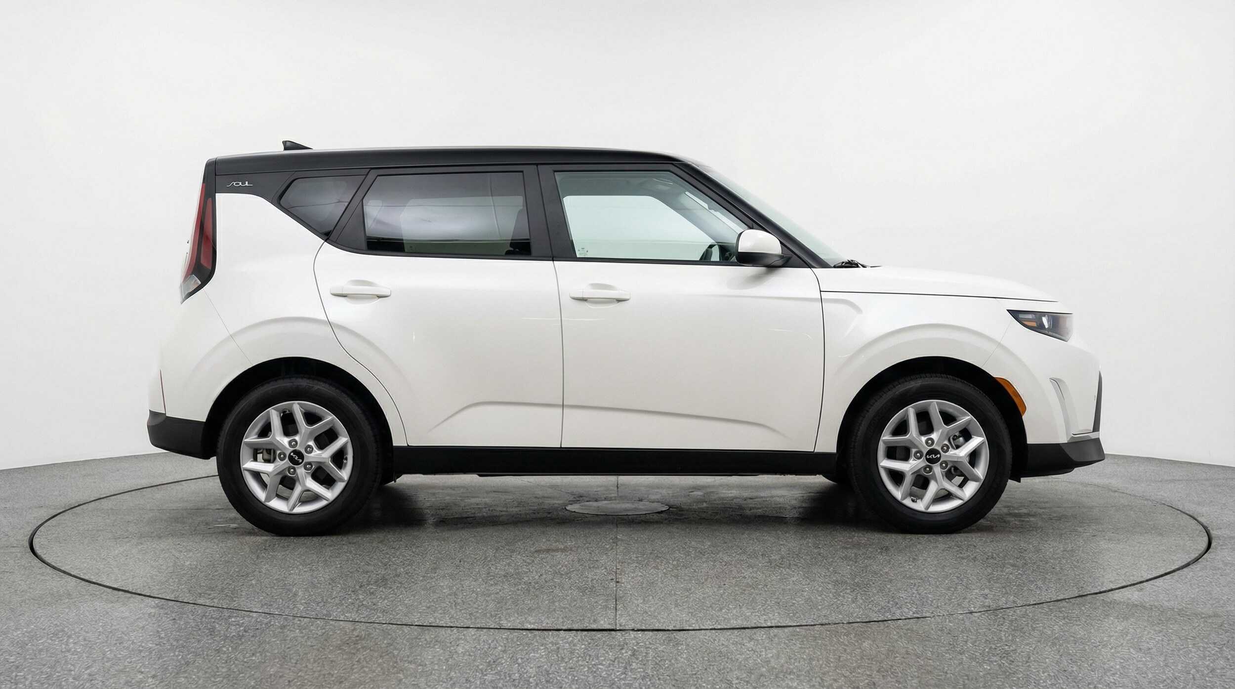 Thumbnail: 2025 Kia Soul - 8