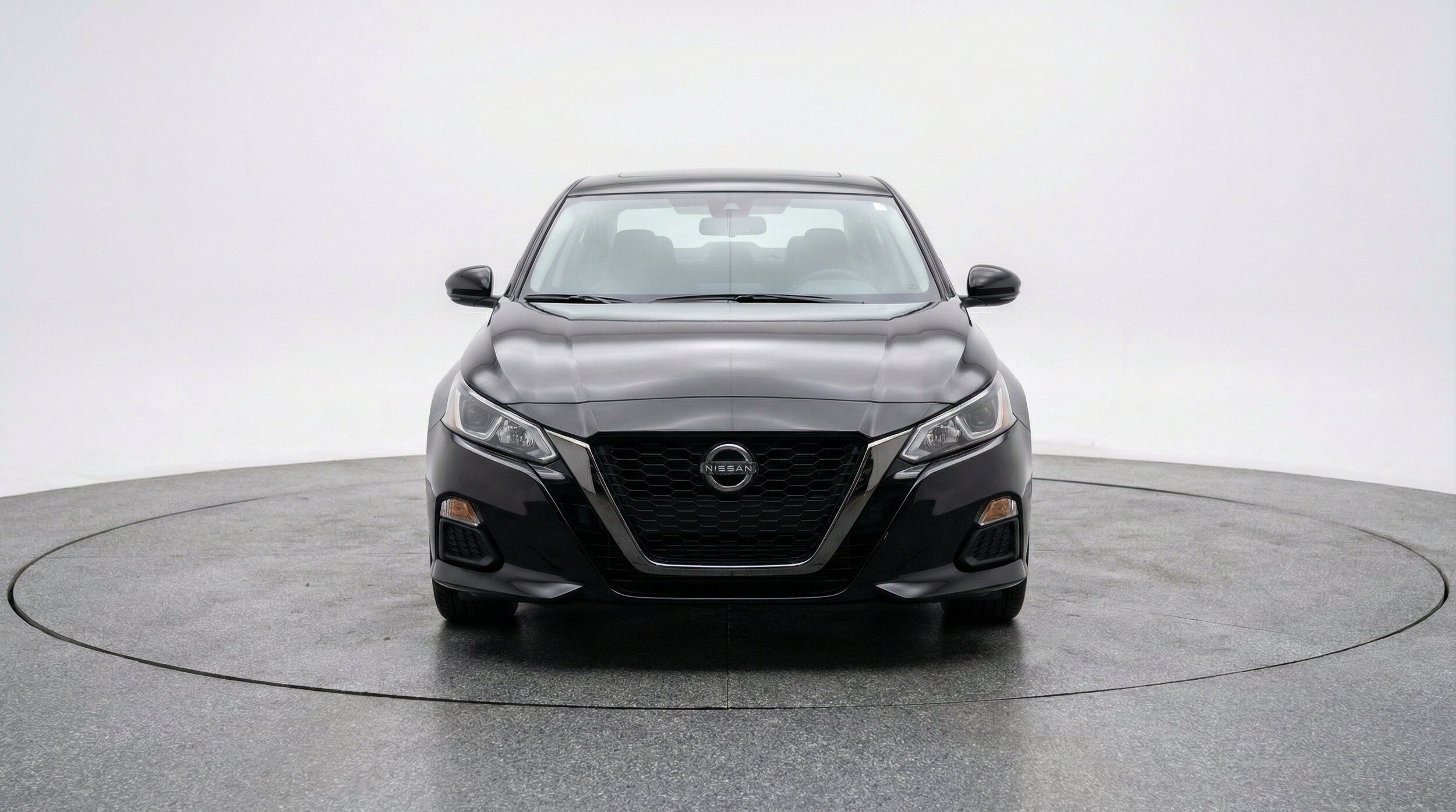 Thumbnail: 2025 Nissan Altima - 2