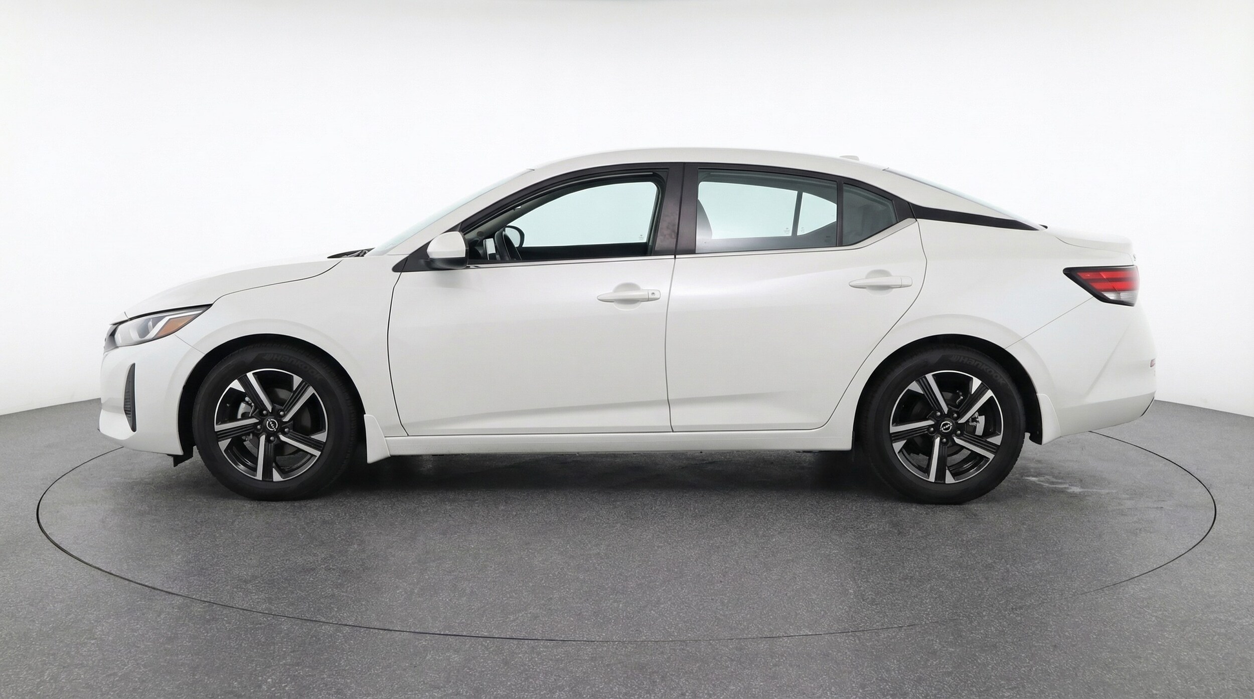 Thumbnail: 2025 Nissan Sentra - 4