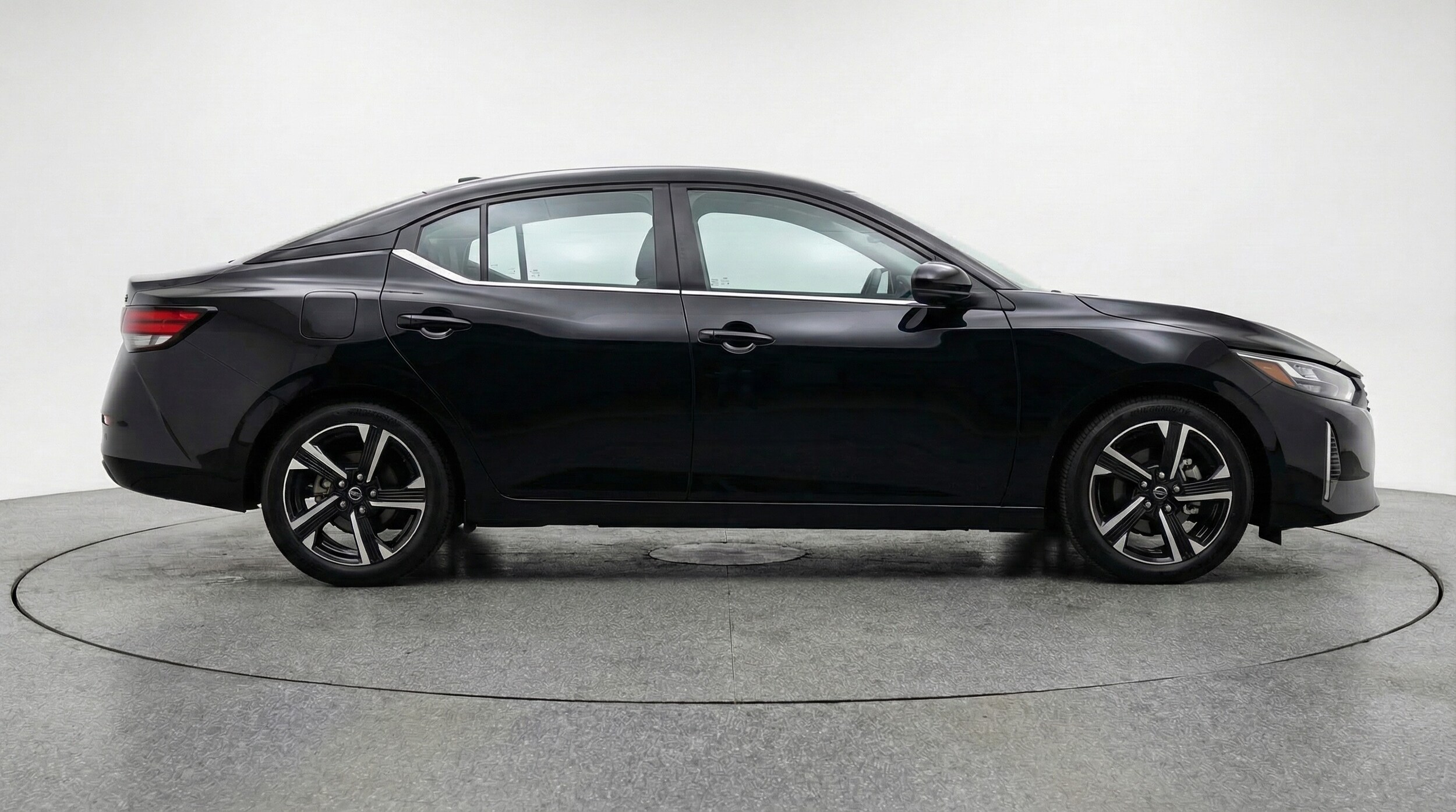 Thumbnail: 2025 Nissan Sentra - 8