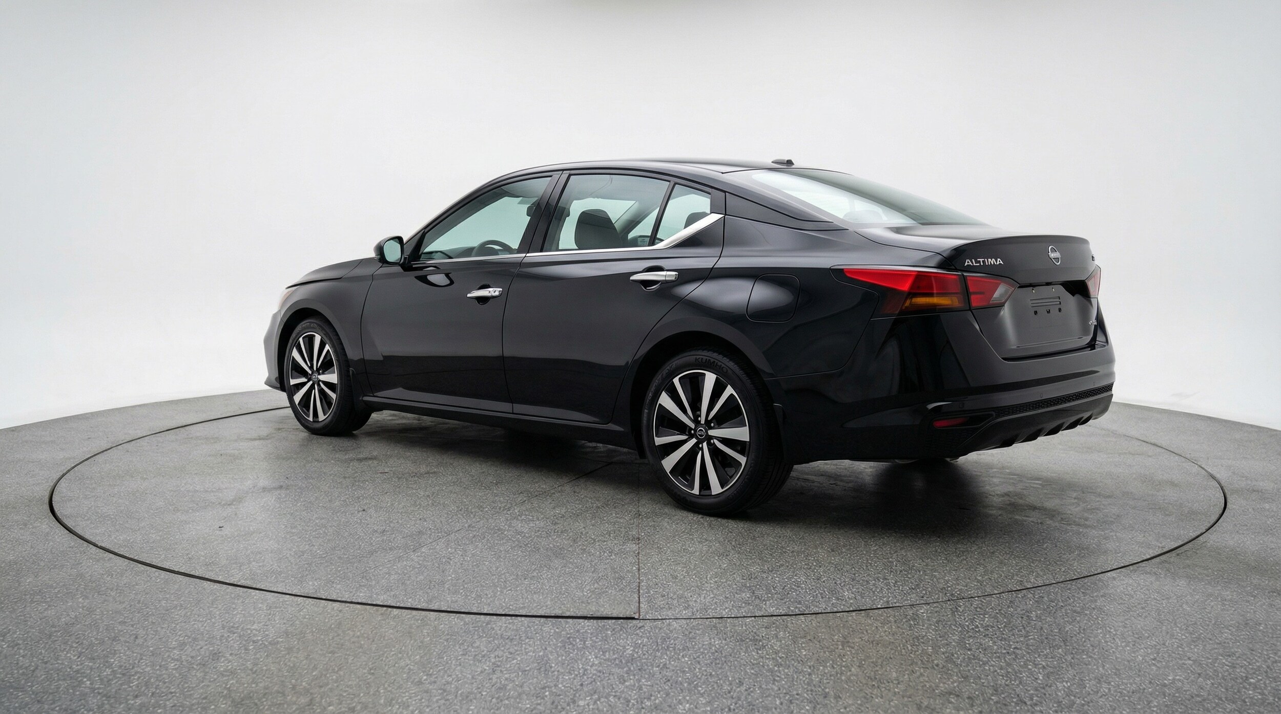 Thumbnail: 2025 Nissan Altima - 5