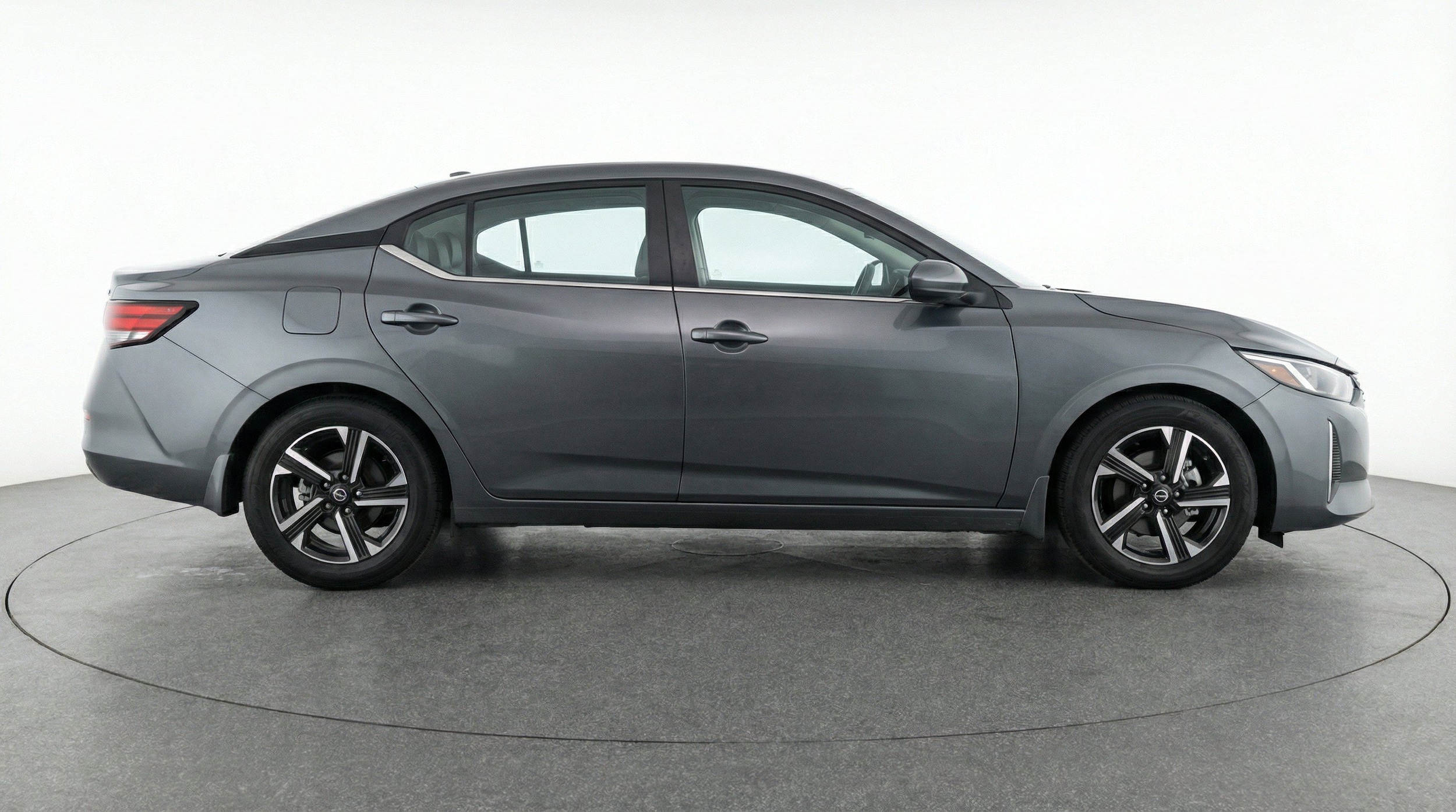 Thumbnail: 2025 Nissan Sentra - 11