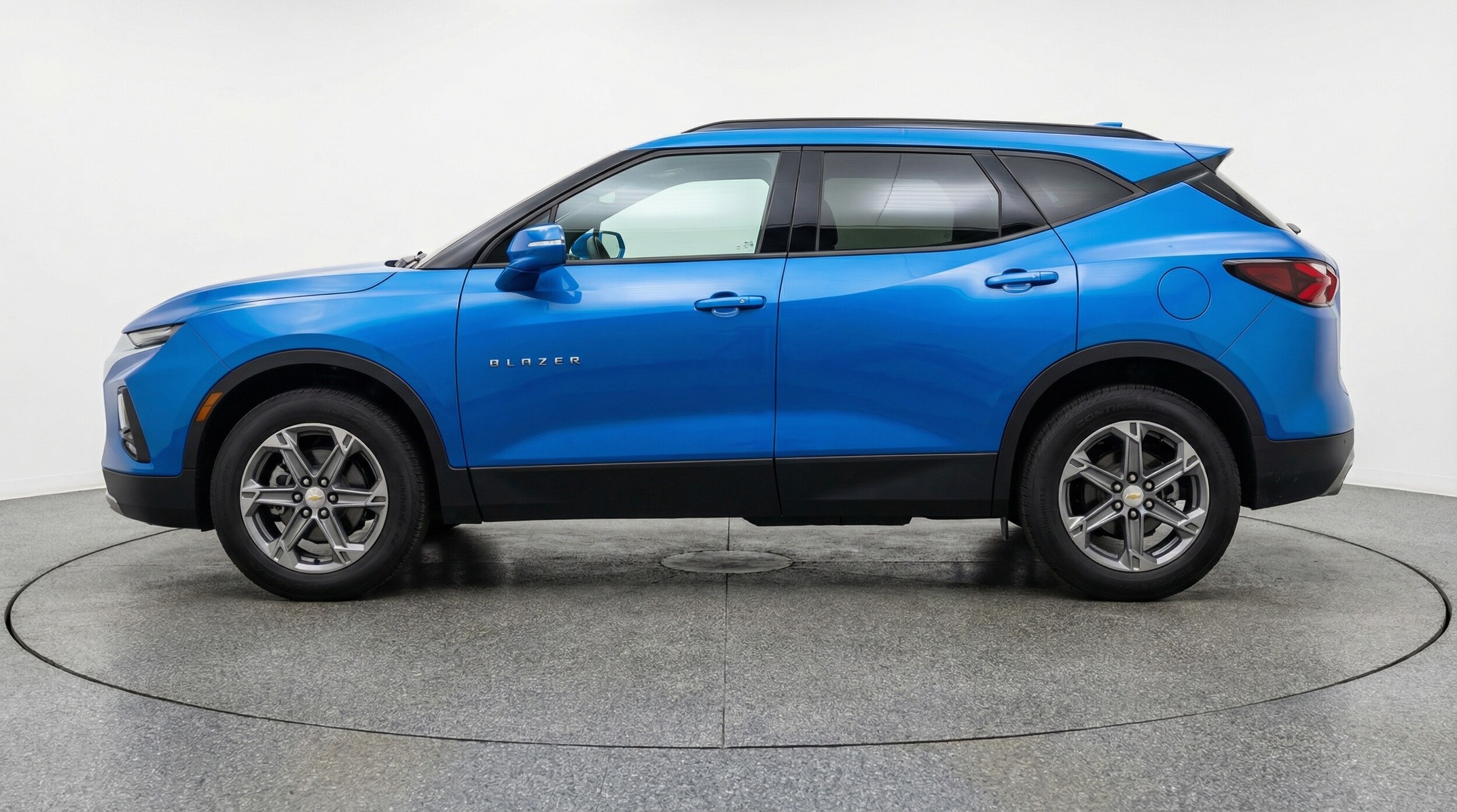 Thumbnail: 2025 Chevrolet Blazer - 4