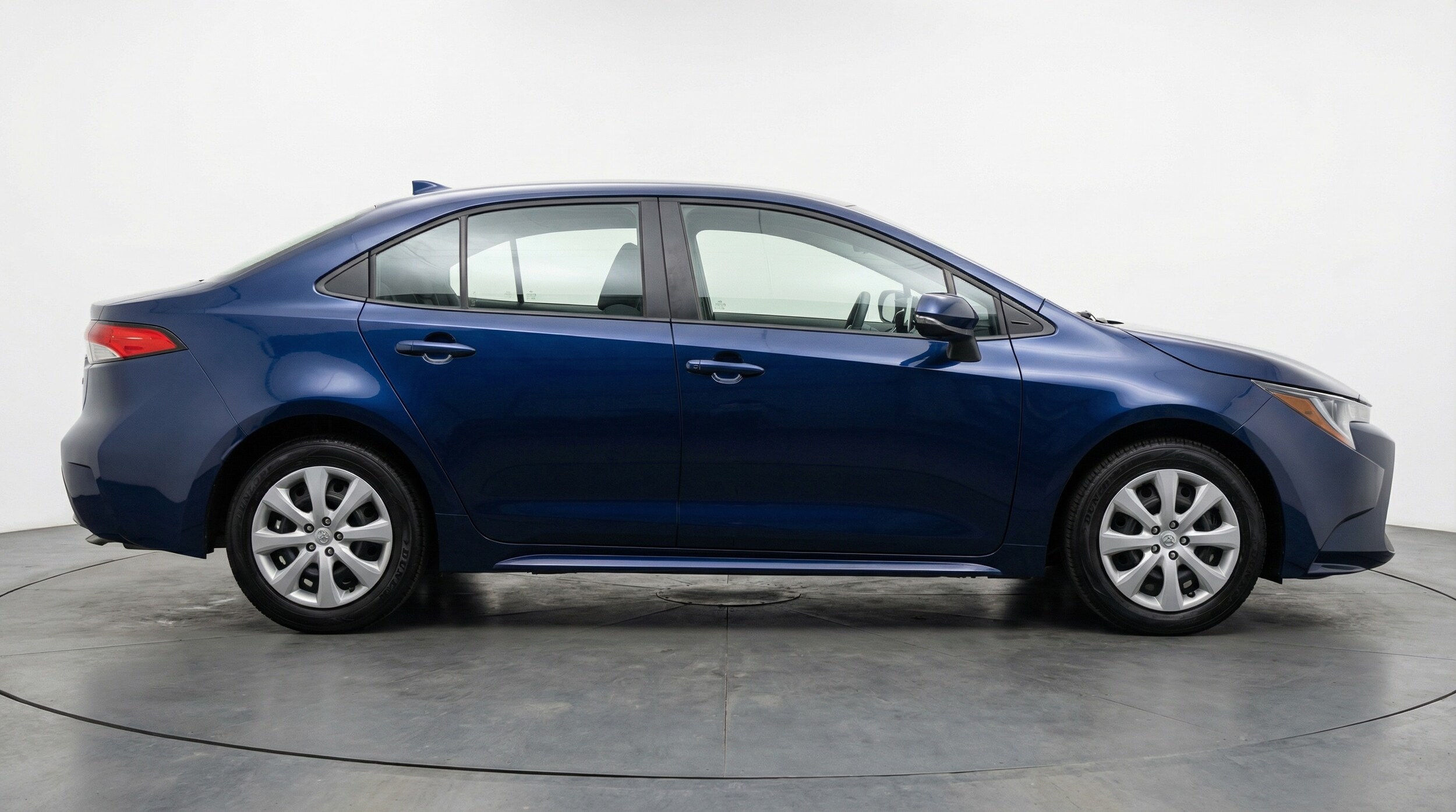 Thumbnail: 2025 Toyota Corolla - 8