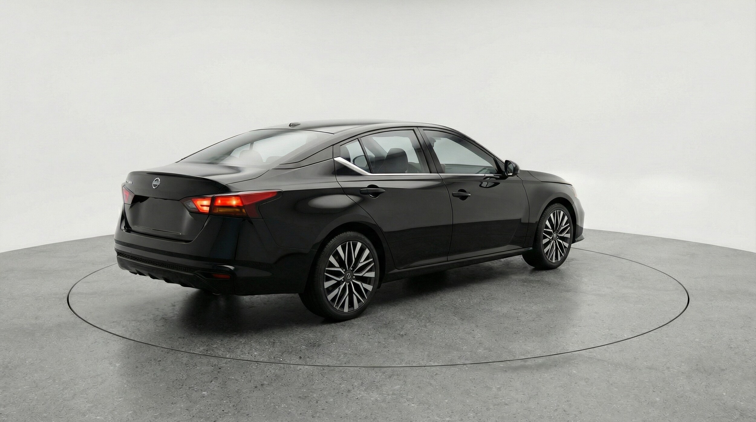 Thumbnail: 2025 Nissan Altima - 7