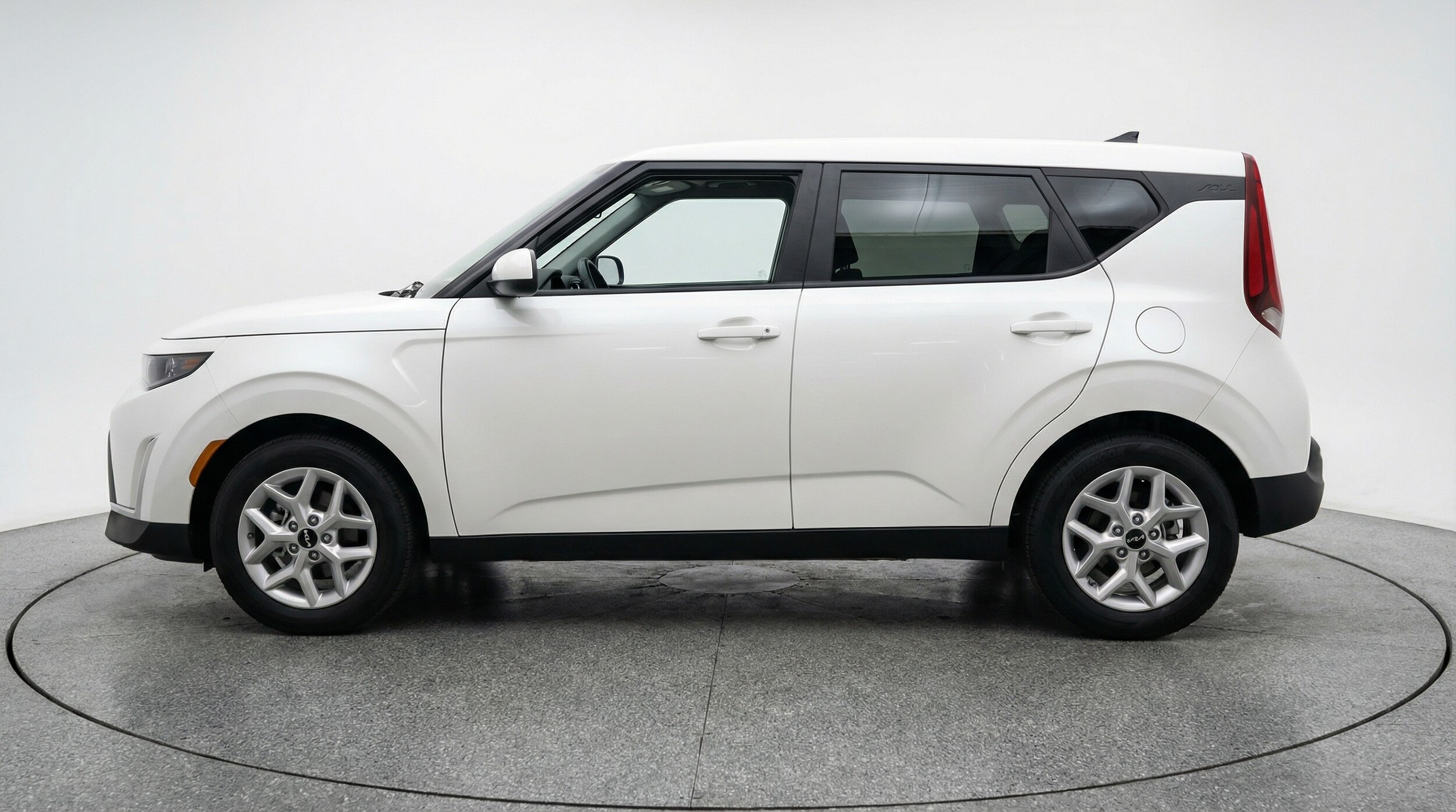 Thumbnail: 2025 Kia Soul - 4