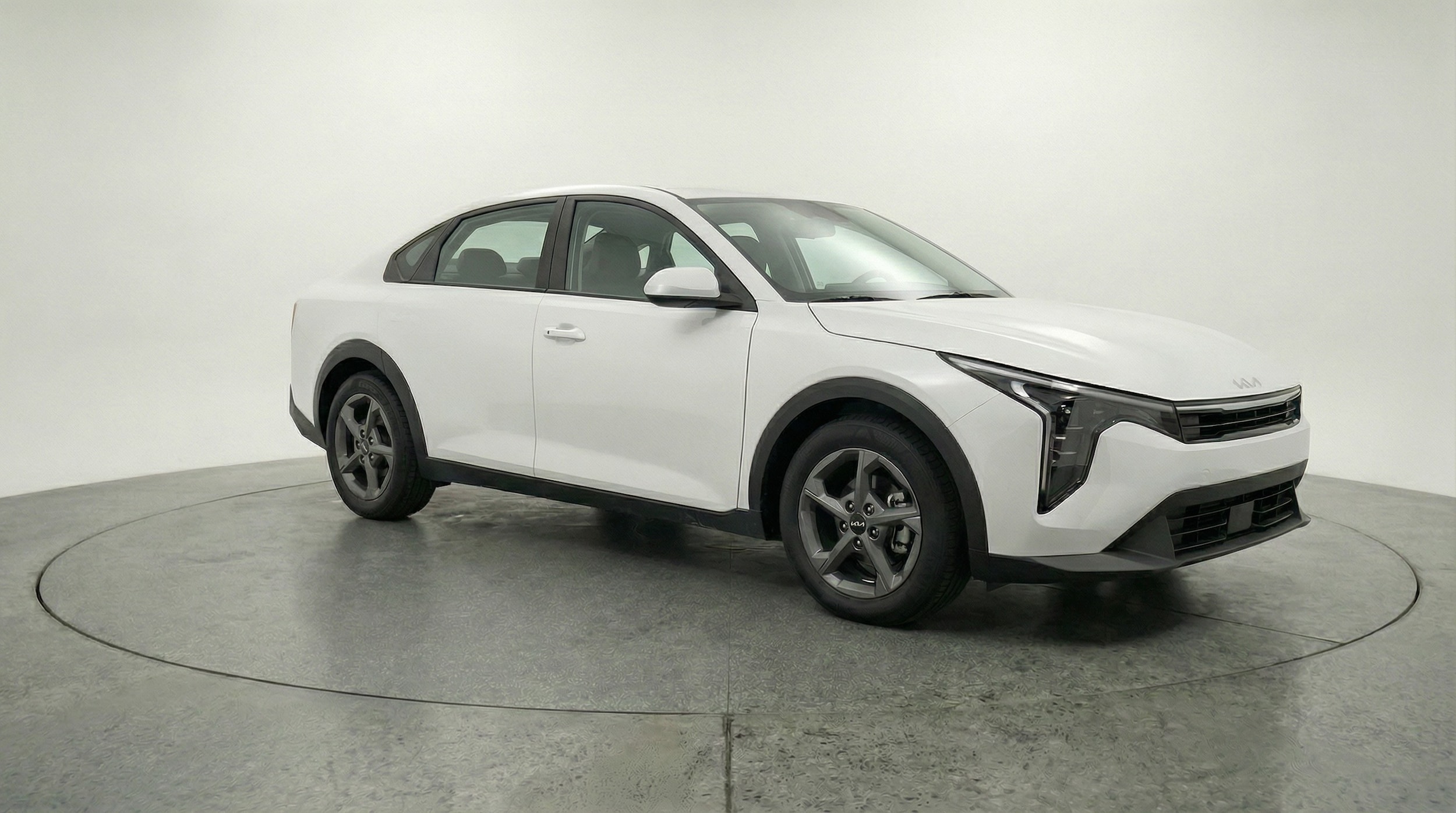 Thumbnail: 2025 Kia K4 - 1